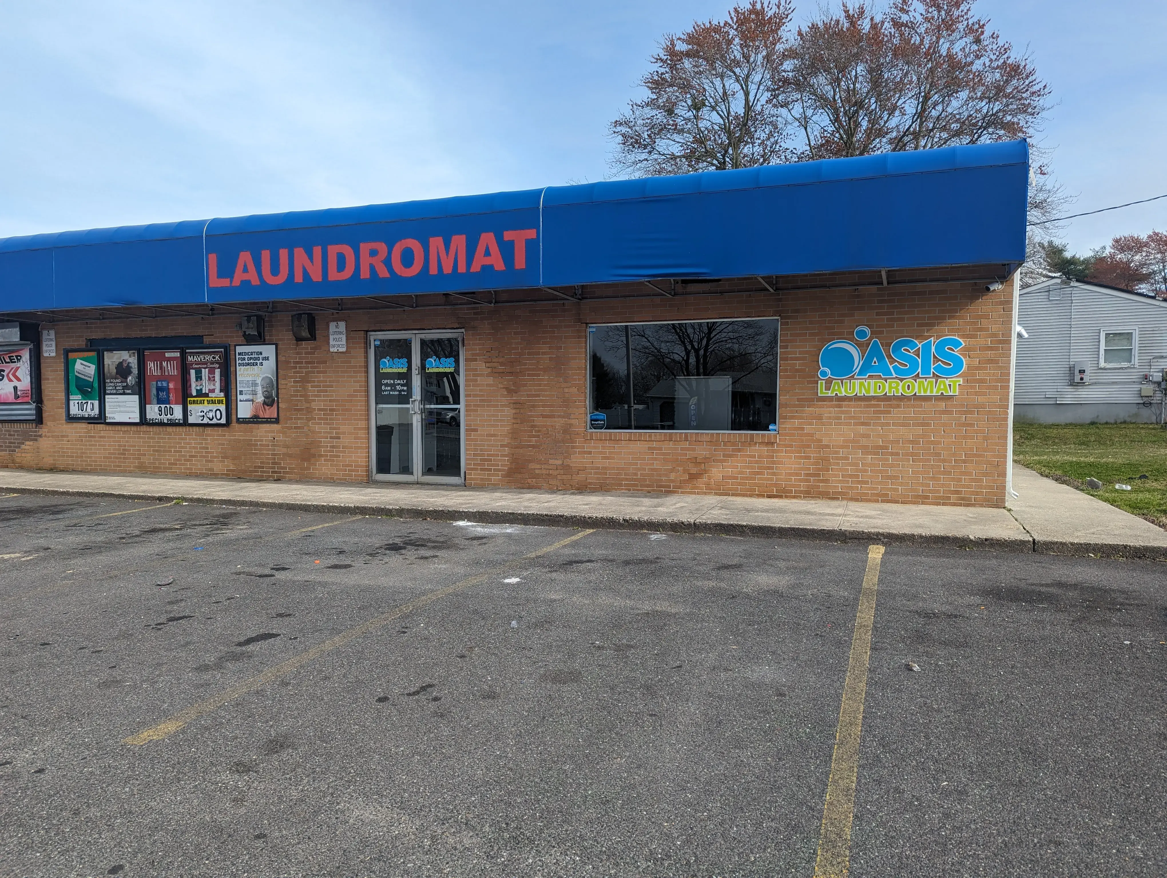 Oasis Laundromat thumbnail 16