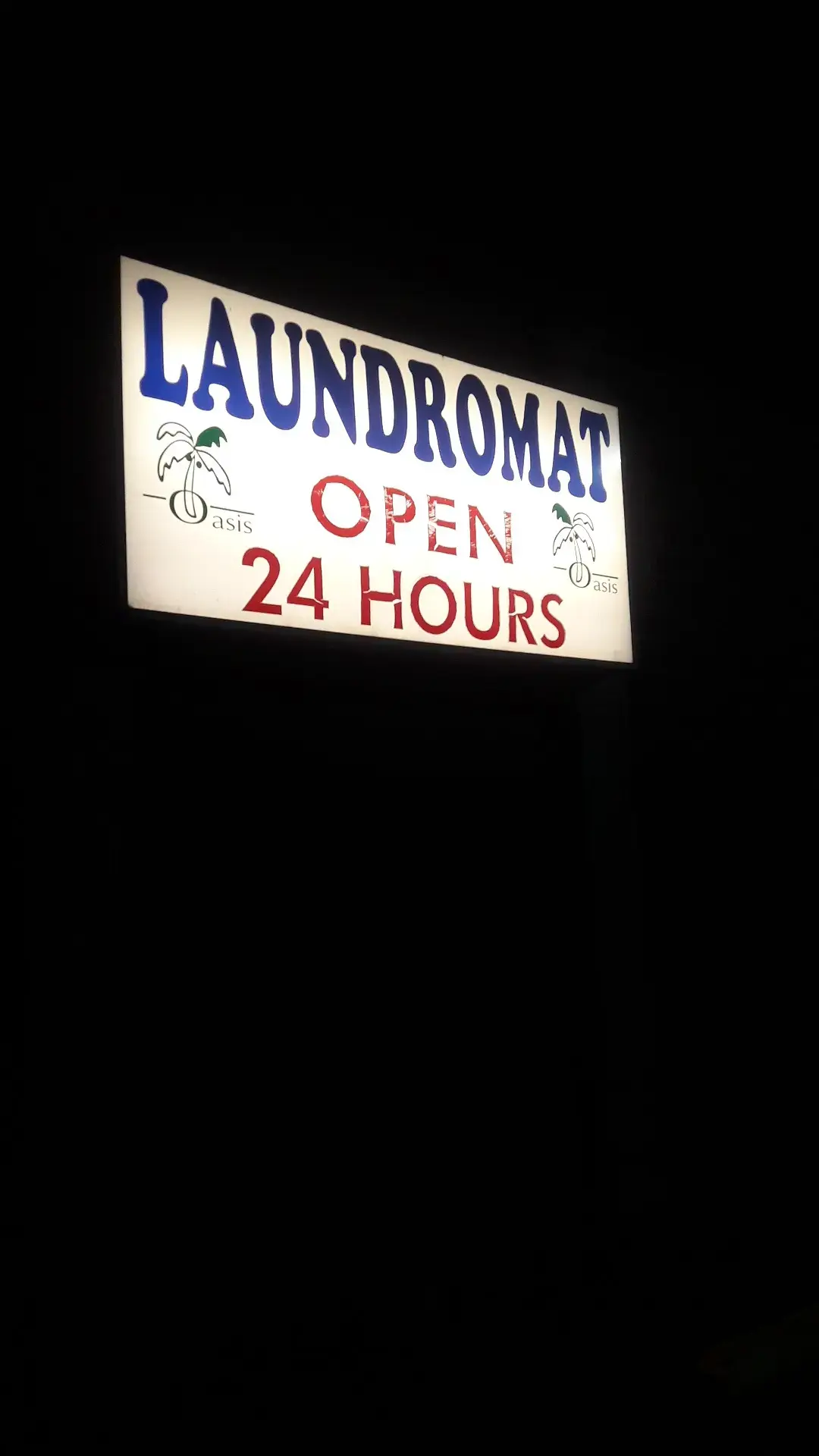 Oasis Laundromat thumbnail 17