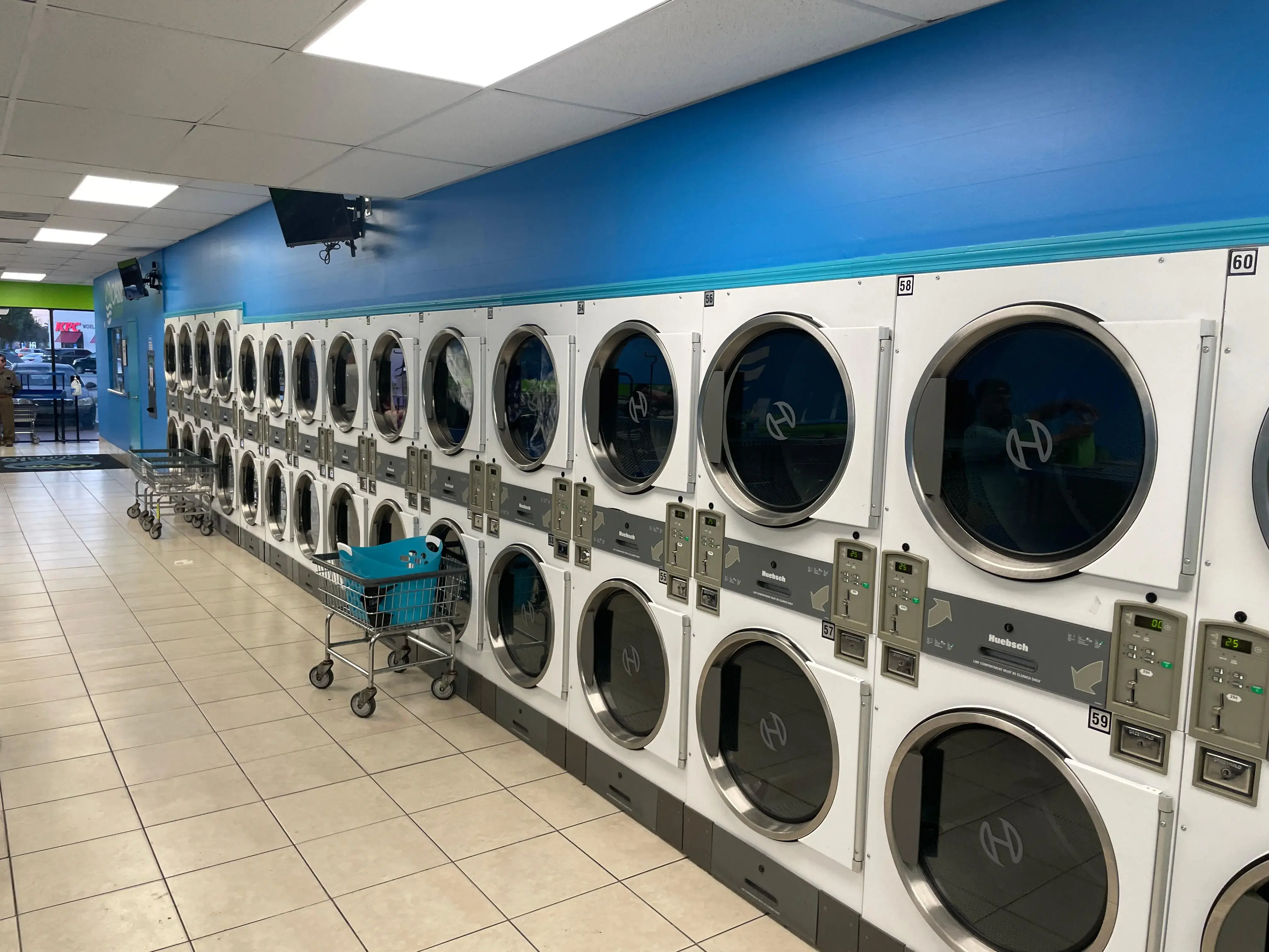 Oasis Laundry - Image 4