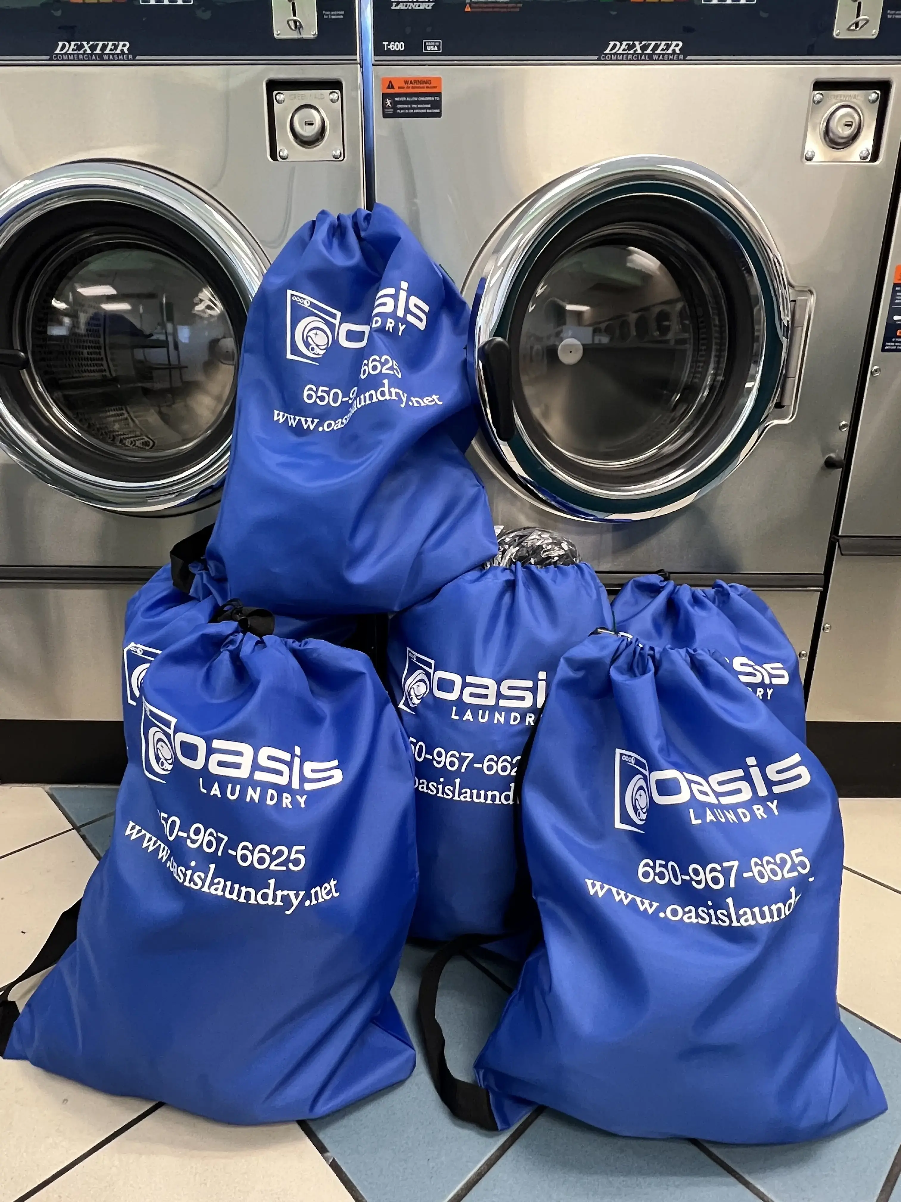 Oasis Laundry thumbnail 3