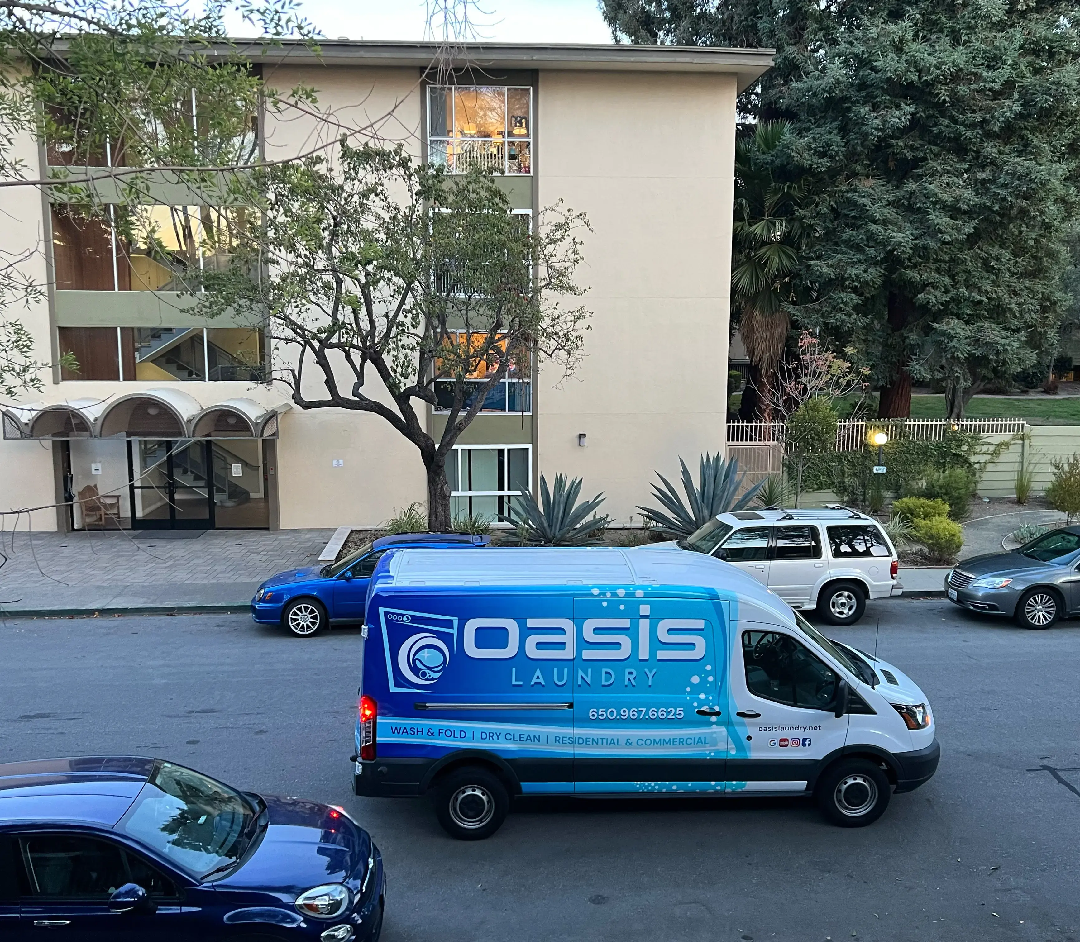 Oasis Laundry thumbnail 9