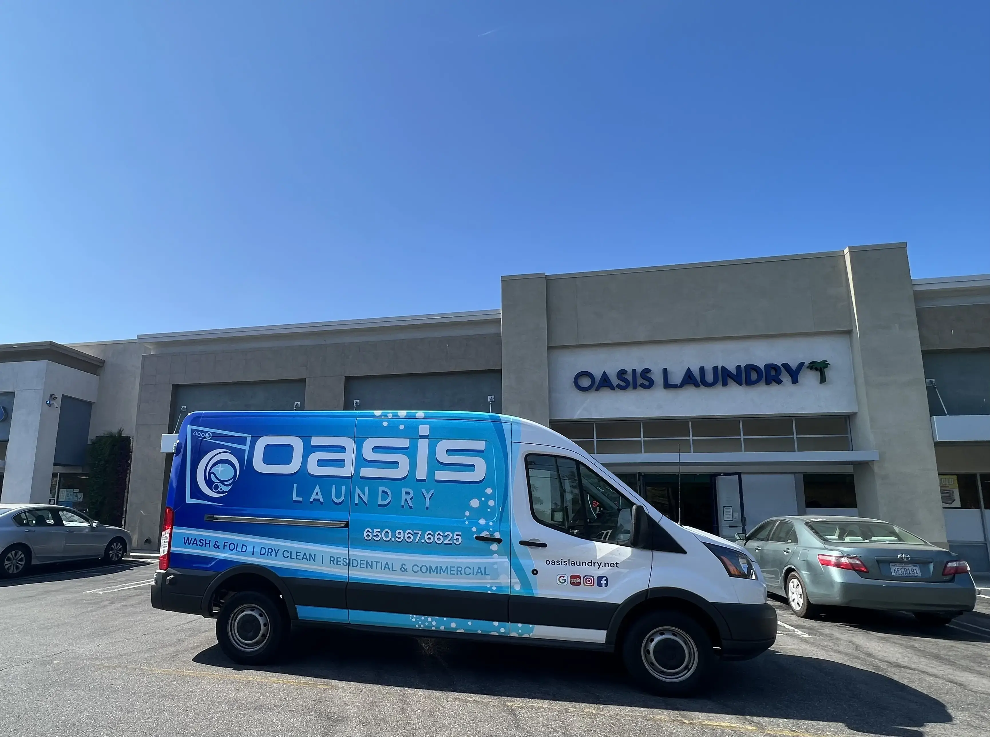 Oasis Laundry thumbnail 6