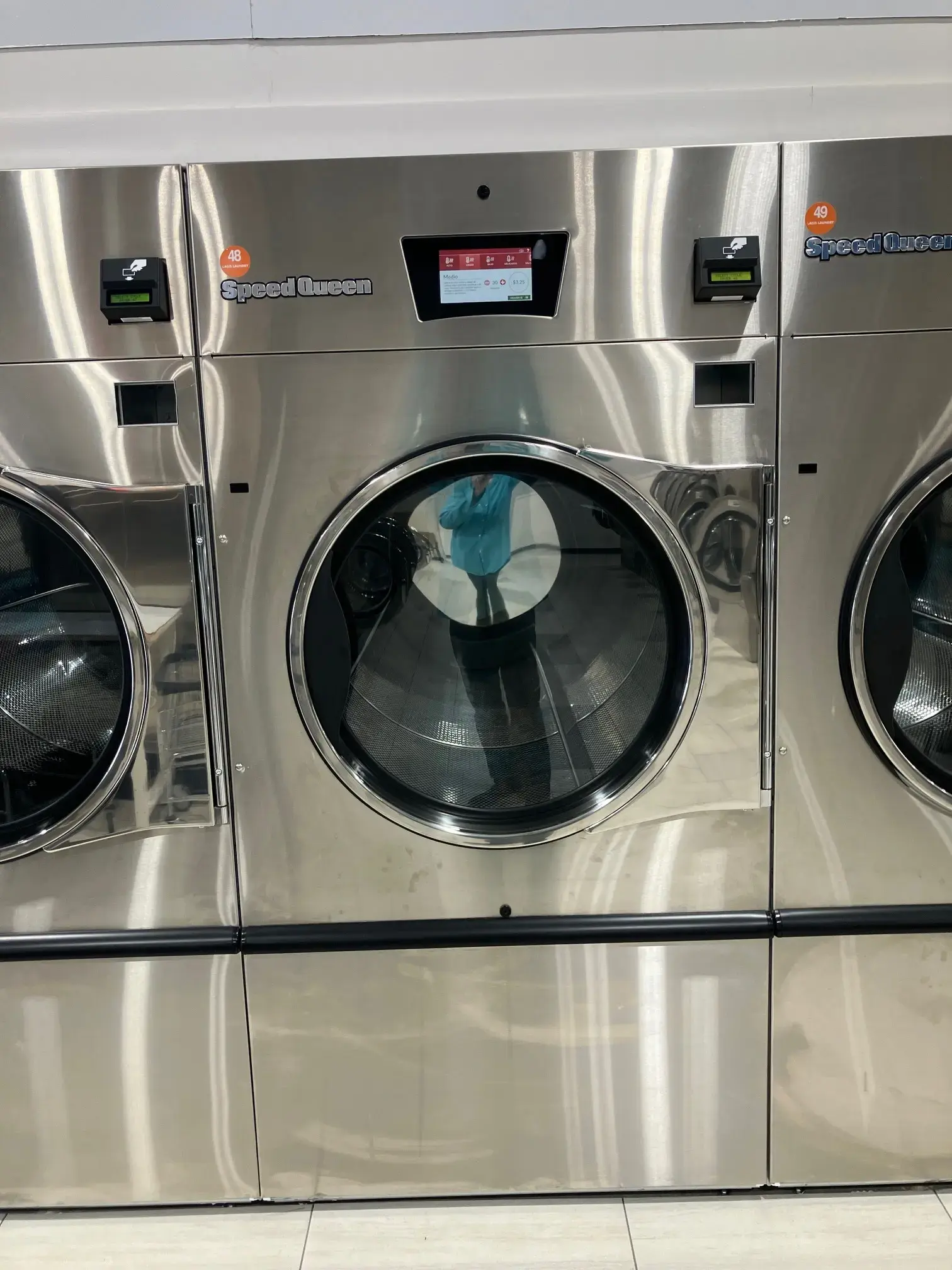 Oasis Laundry - Image 15