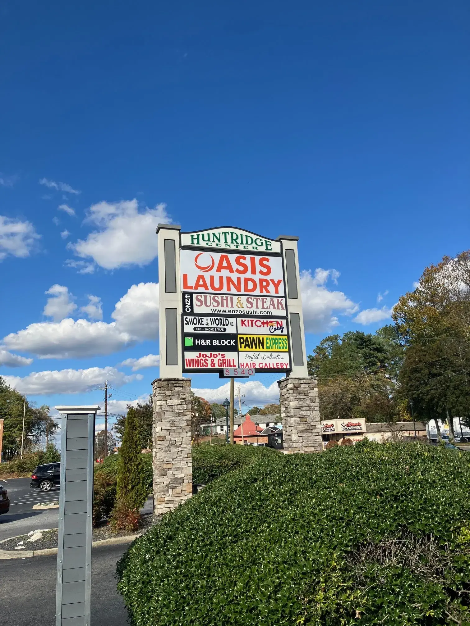 Oasis Laundry thumbnail 10