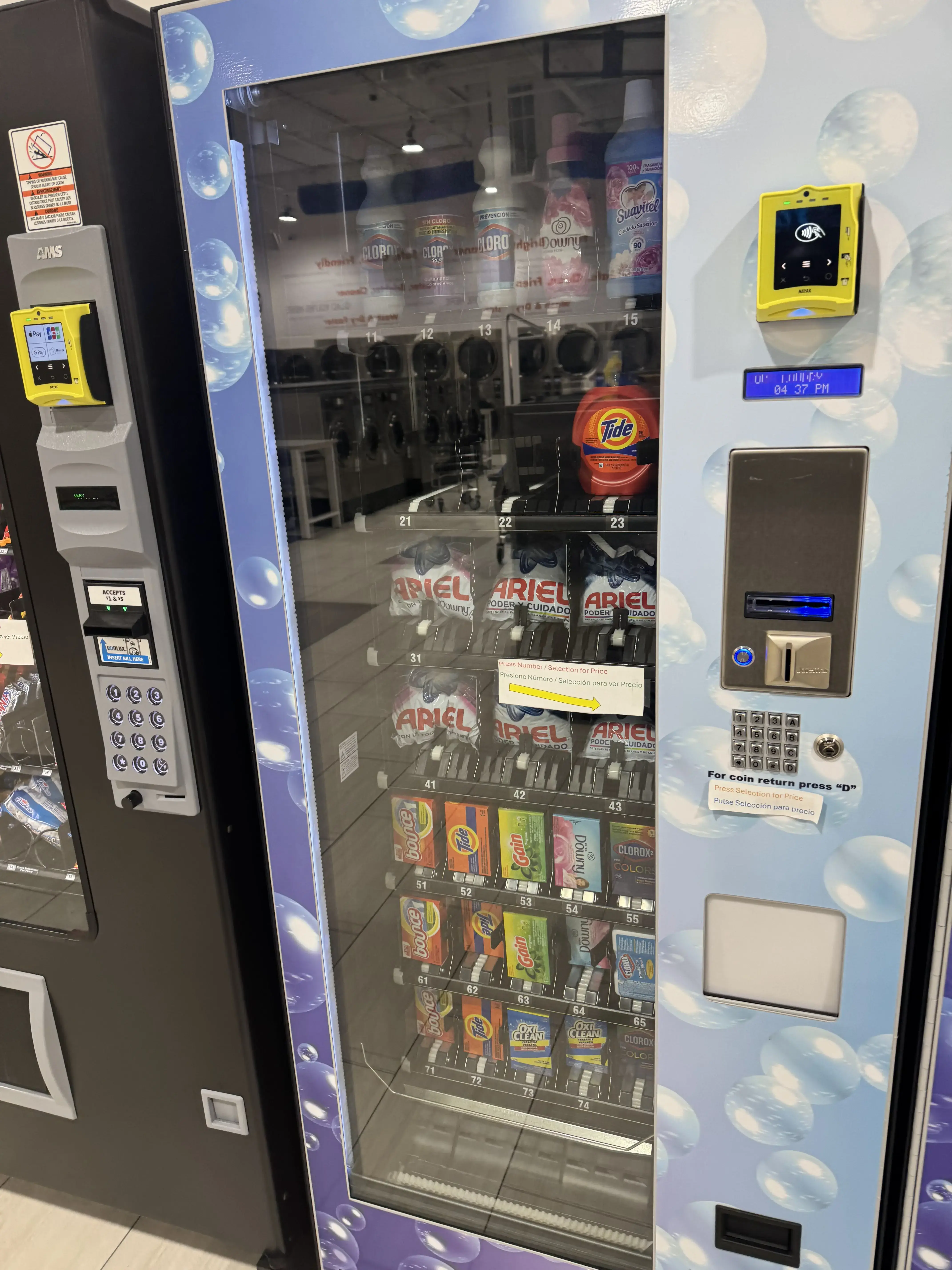 Oasis Laundry thumbnail 8