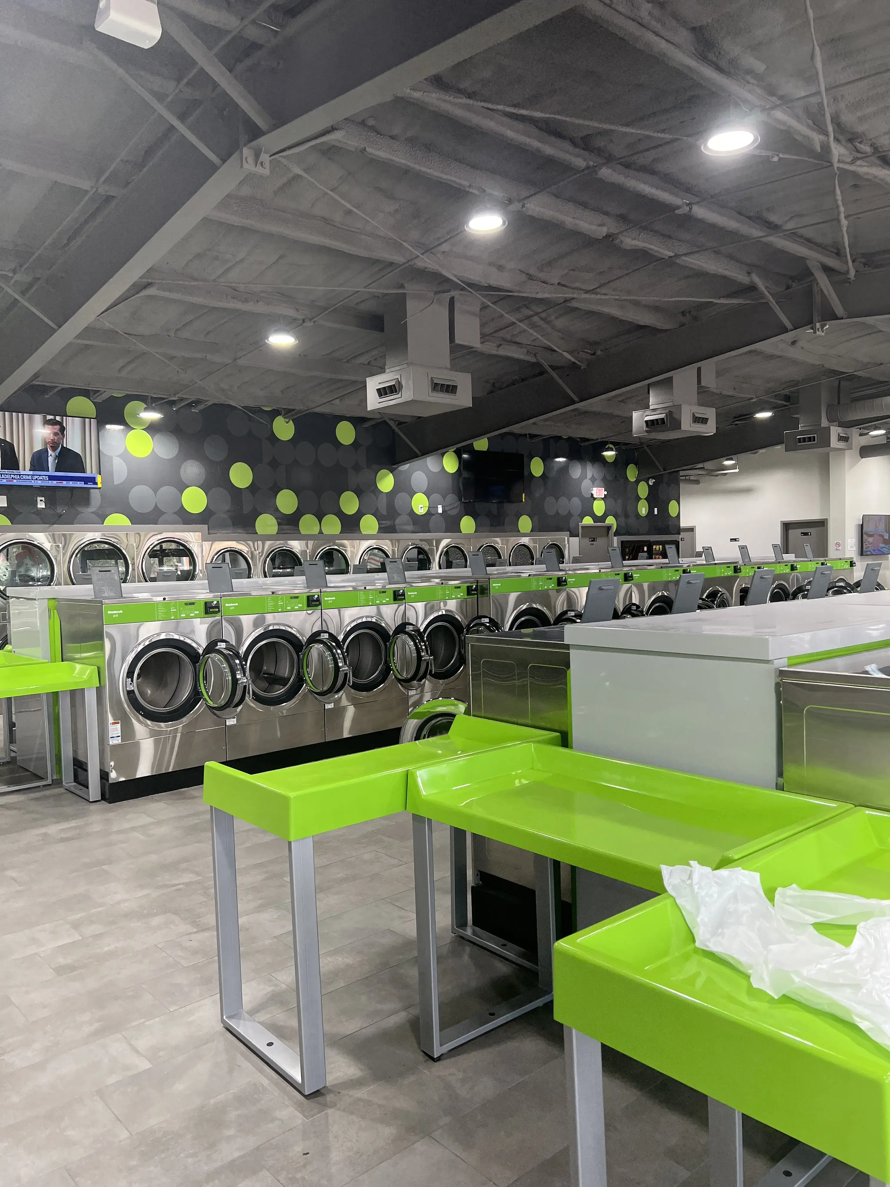 Oasis Washateria Burke thumbnail 16