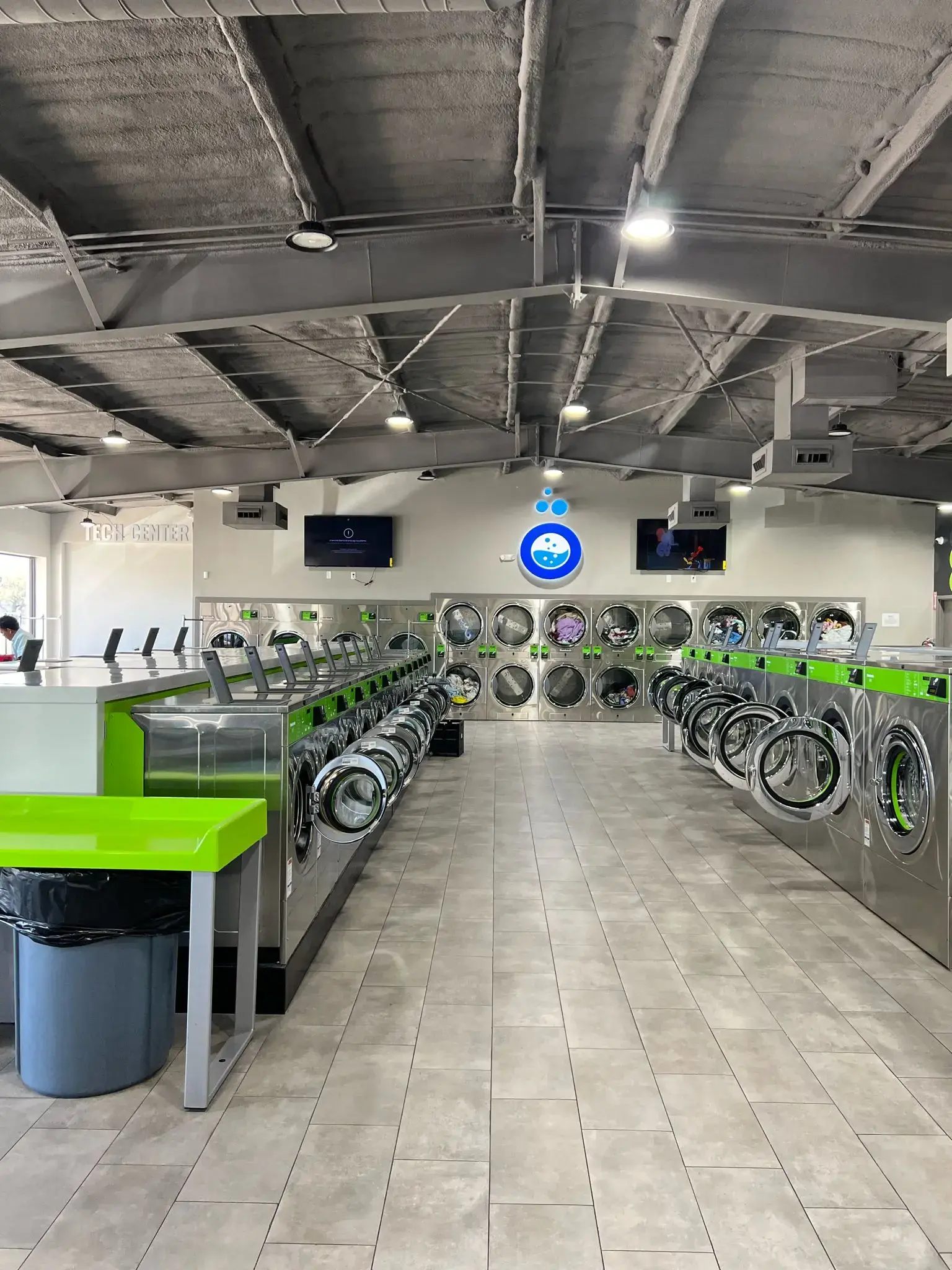 Oasis Washateria Burke location