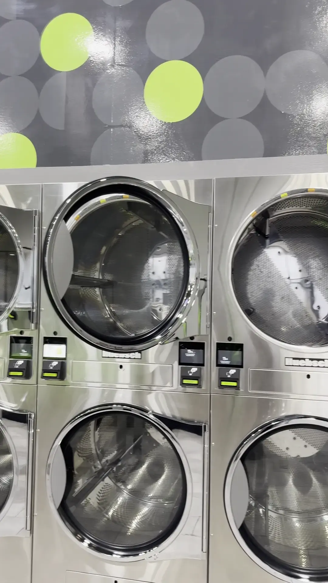 Oasis Washateria Mangum thumbnail 16