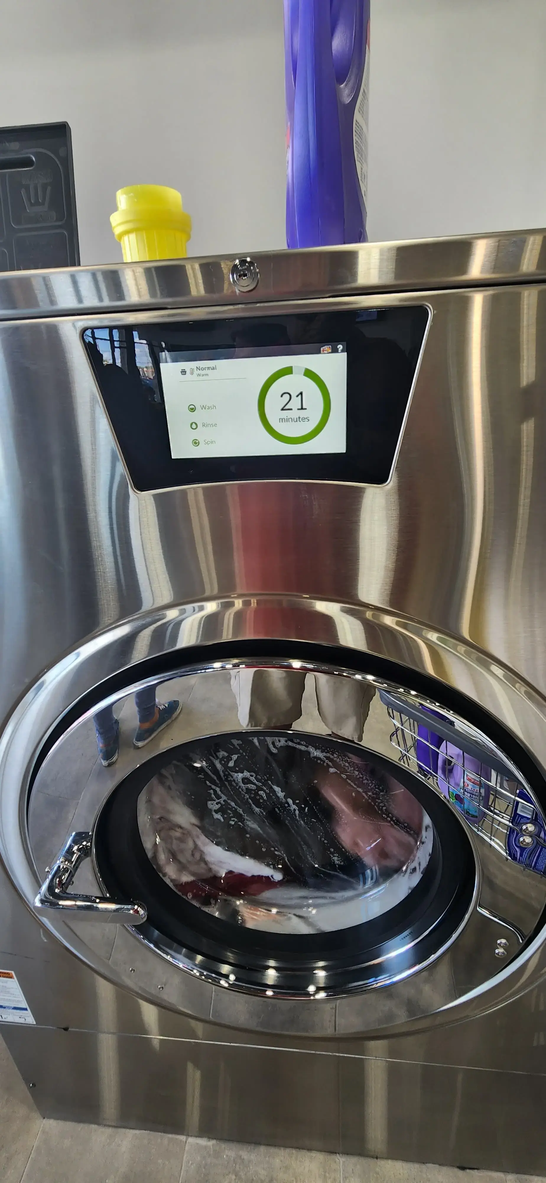 Oasis Washateria Post Oak - Image 18