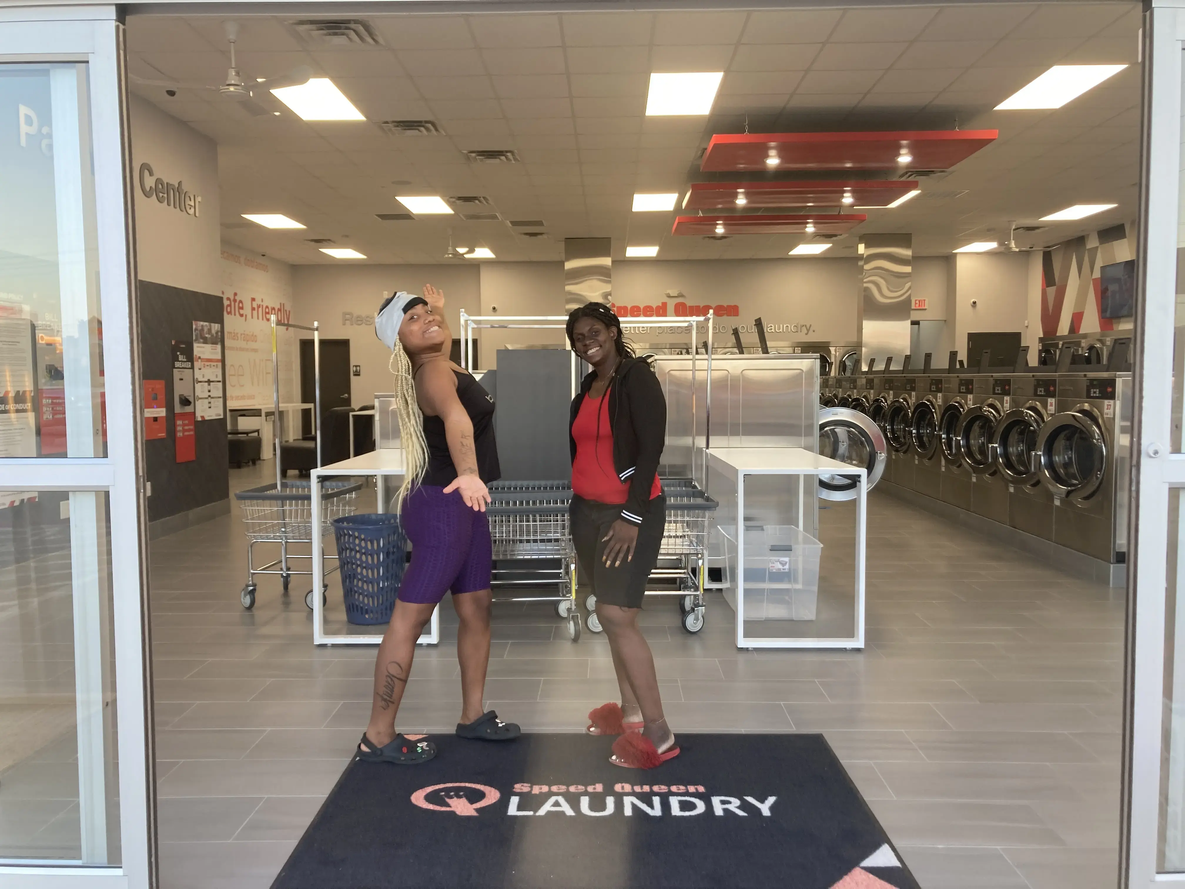 Oasis Washateria Spears rd thumbnail 8