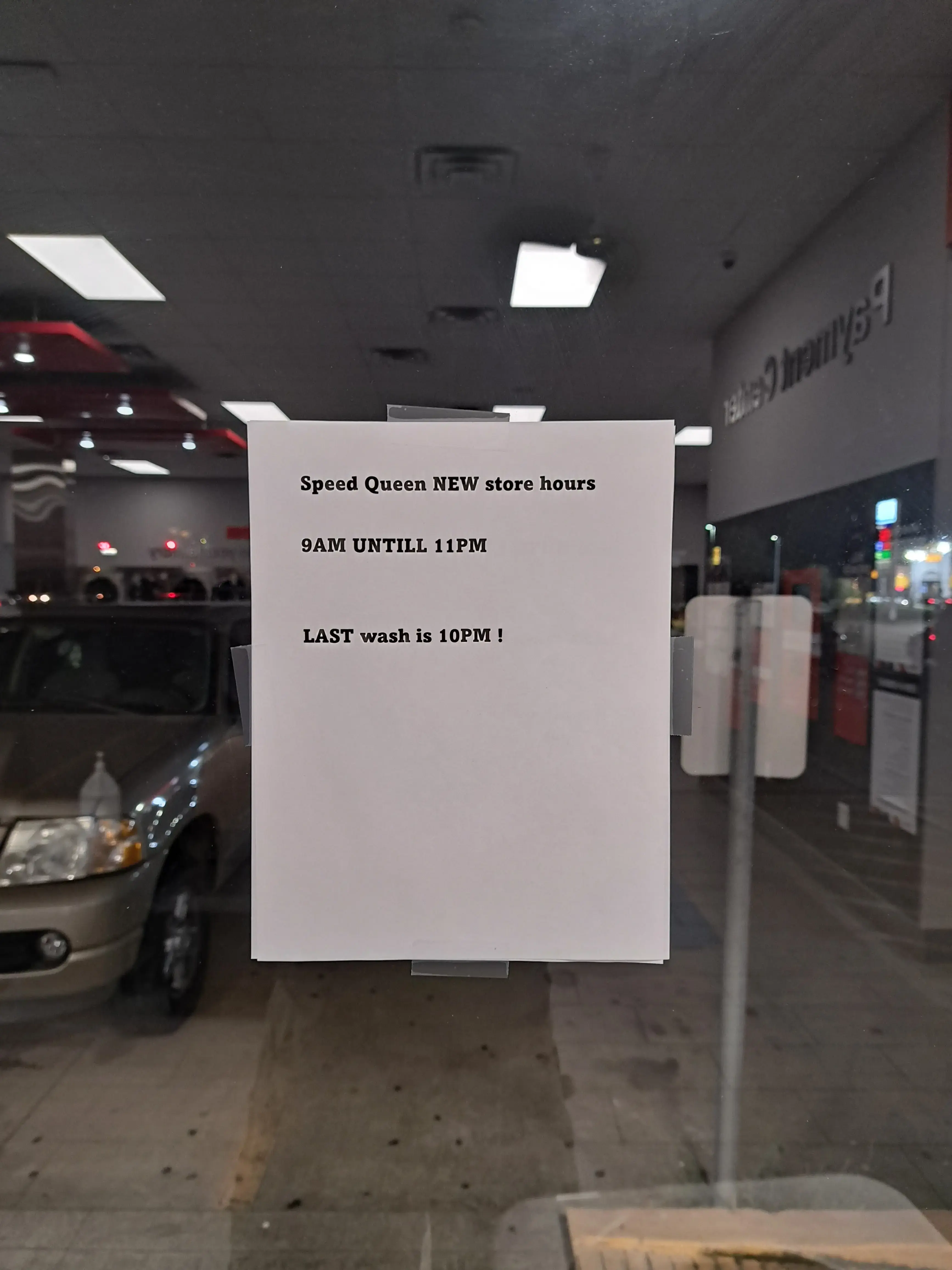 Oasis Washateria Spears rd - Image 17