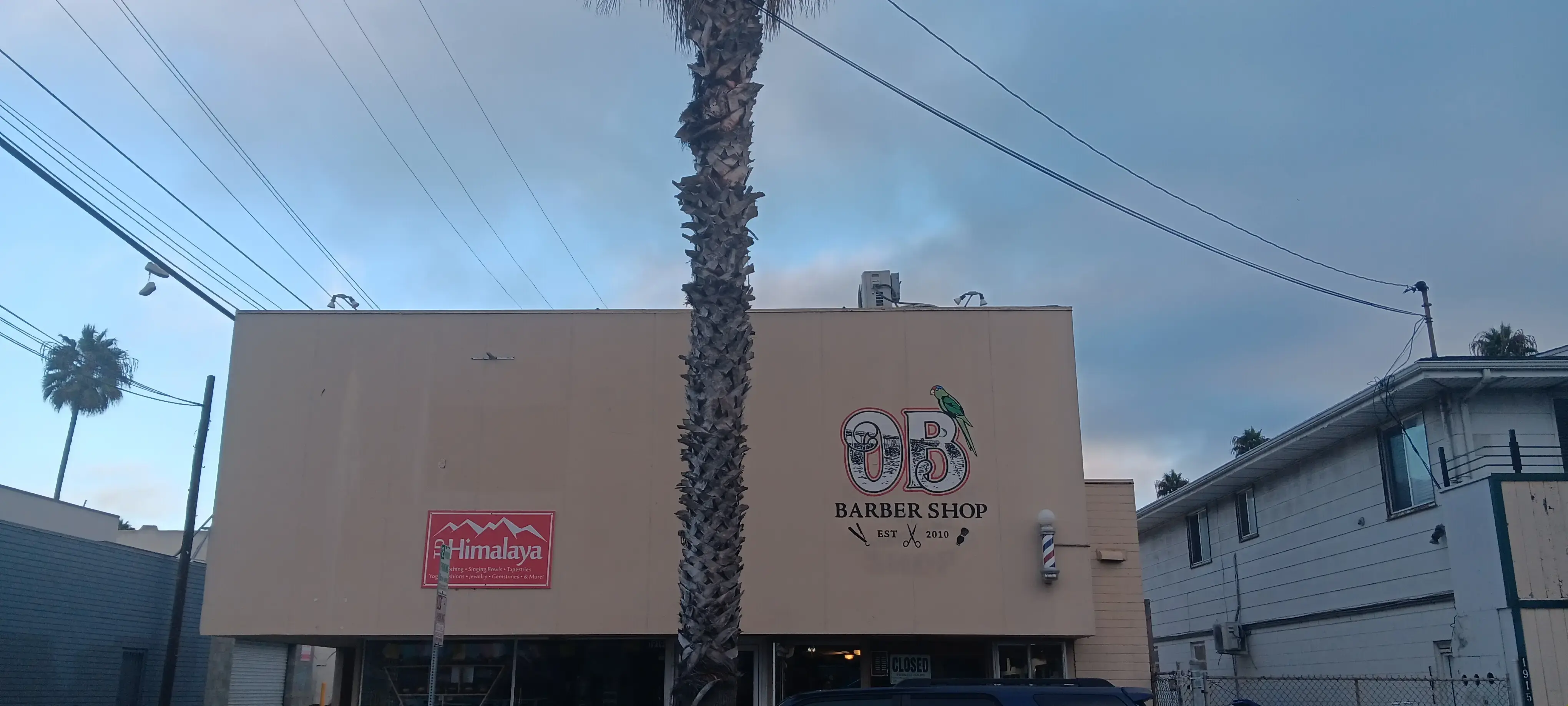 OB Coin Laundry thumbnail 5