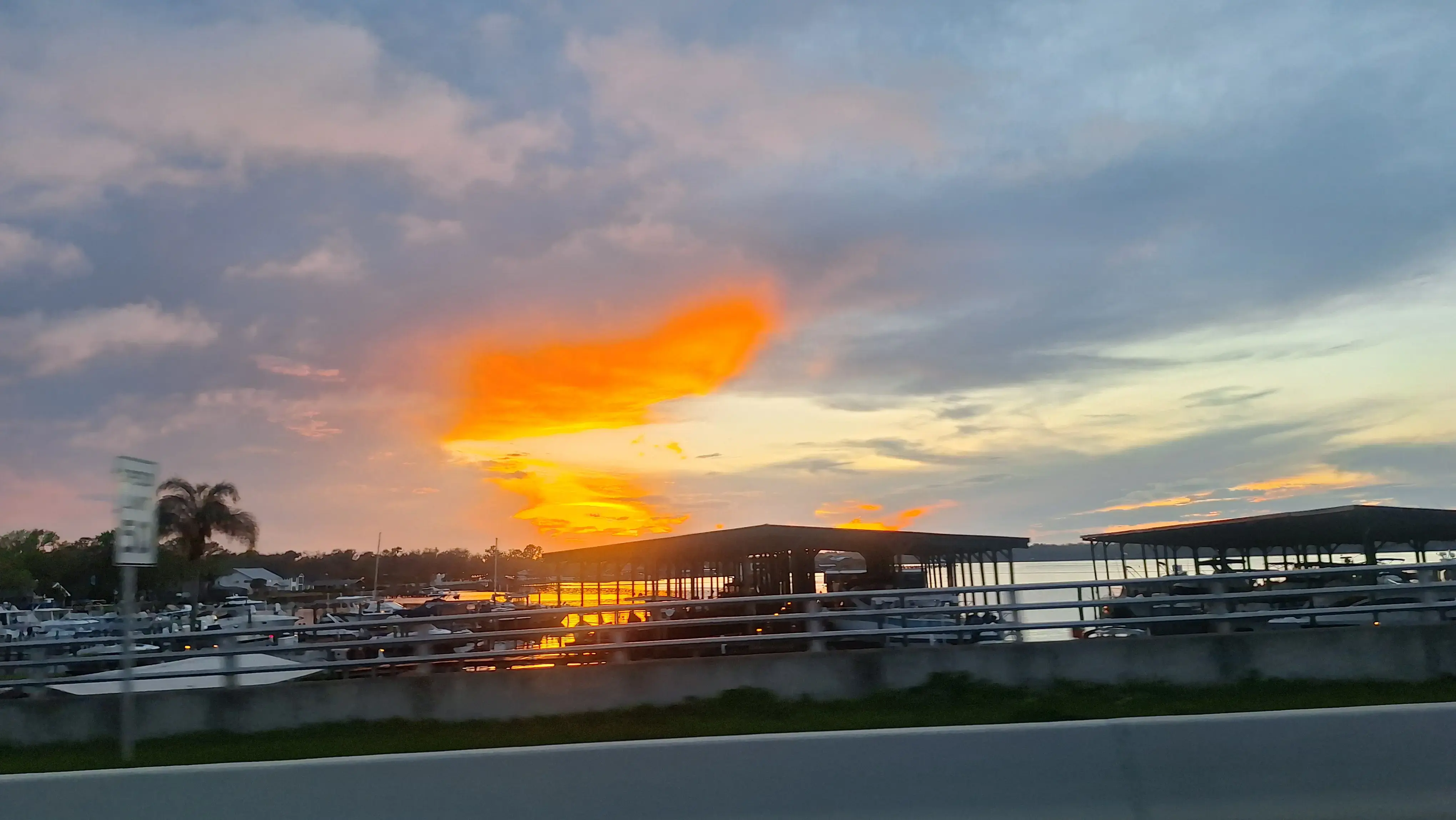 Ocala Express Laundry Center - Image 5