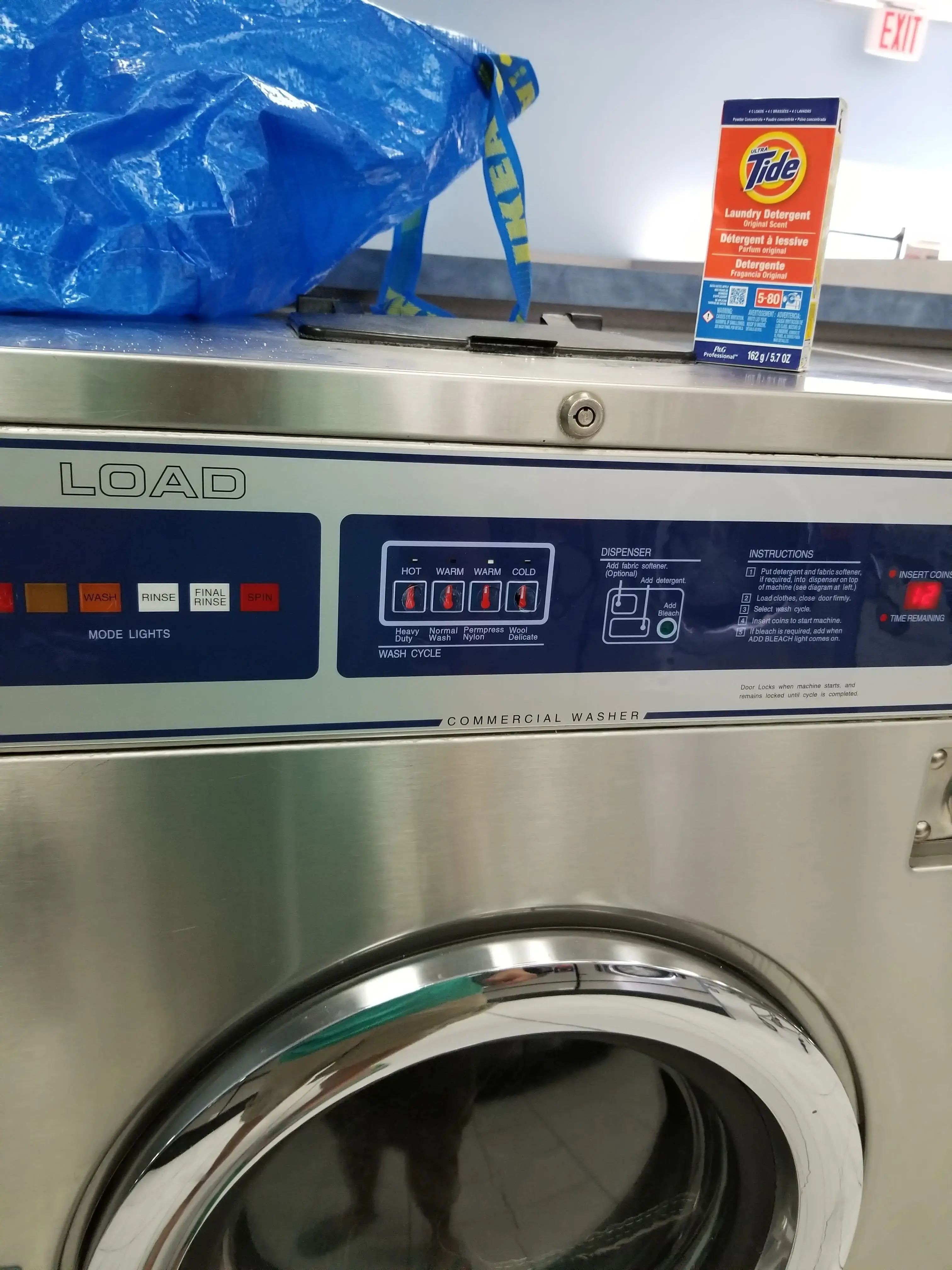 Ocean Breeze Laundromat - Image 17