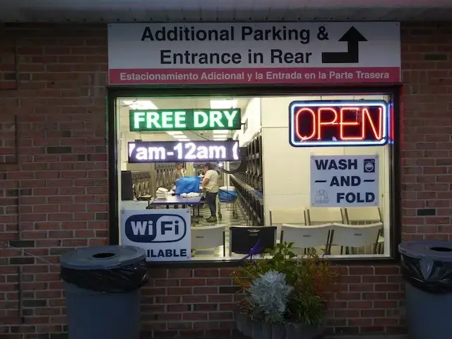 Ocean Breeze Laundromat LLC thumbnail 11