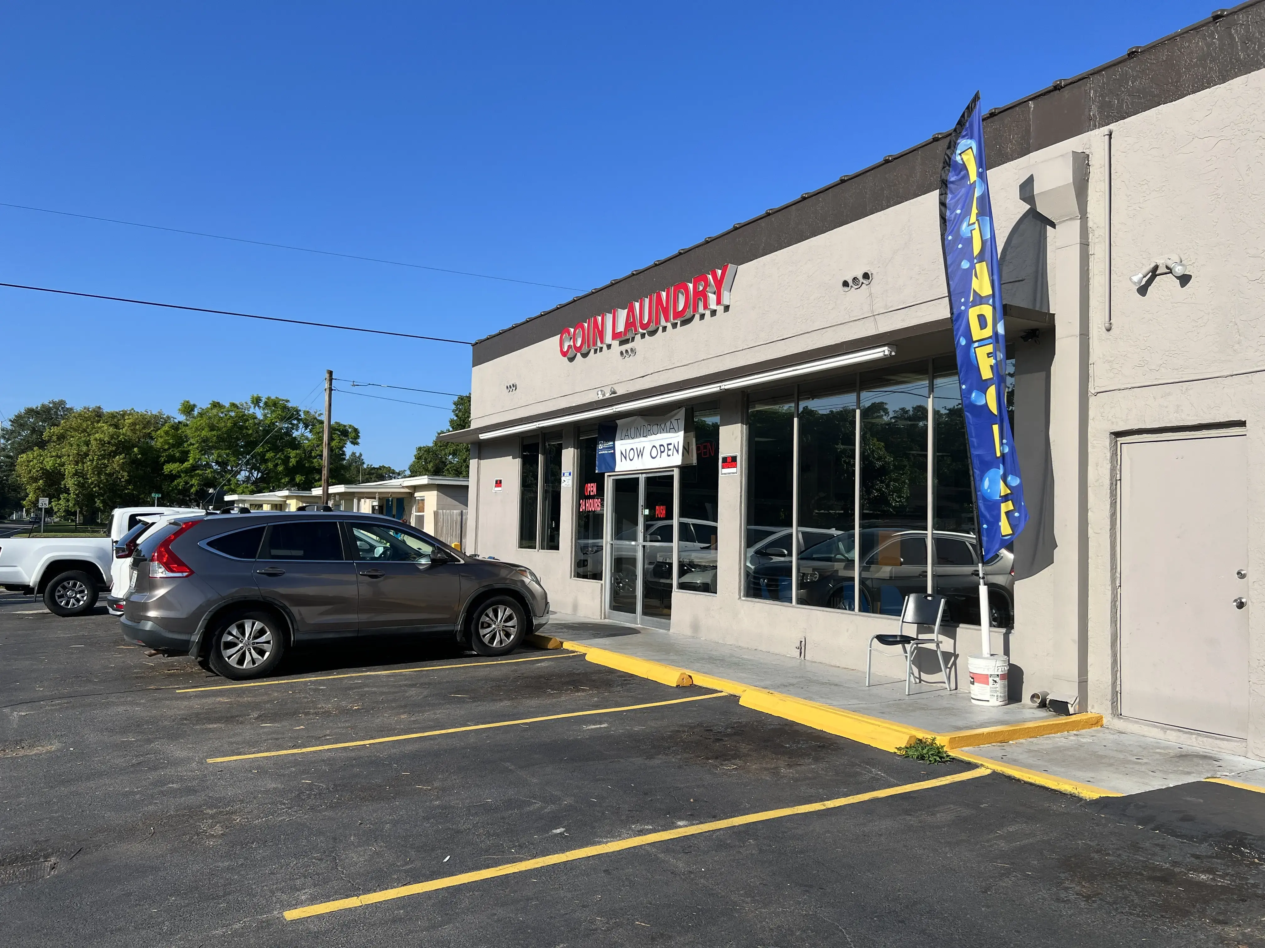 Ocean Breeze Laundromat - Image 2