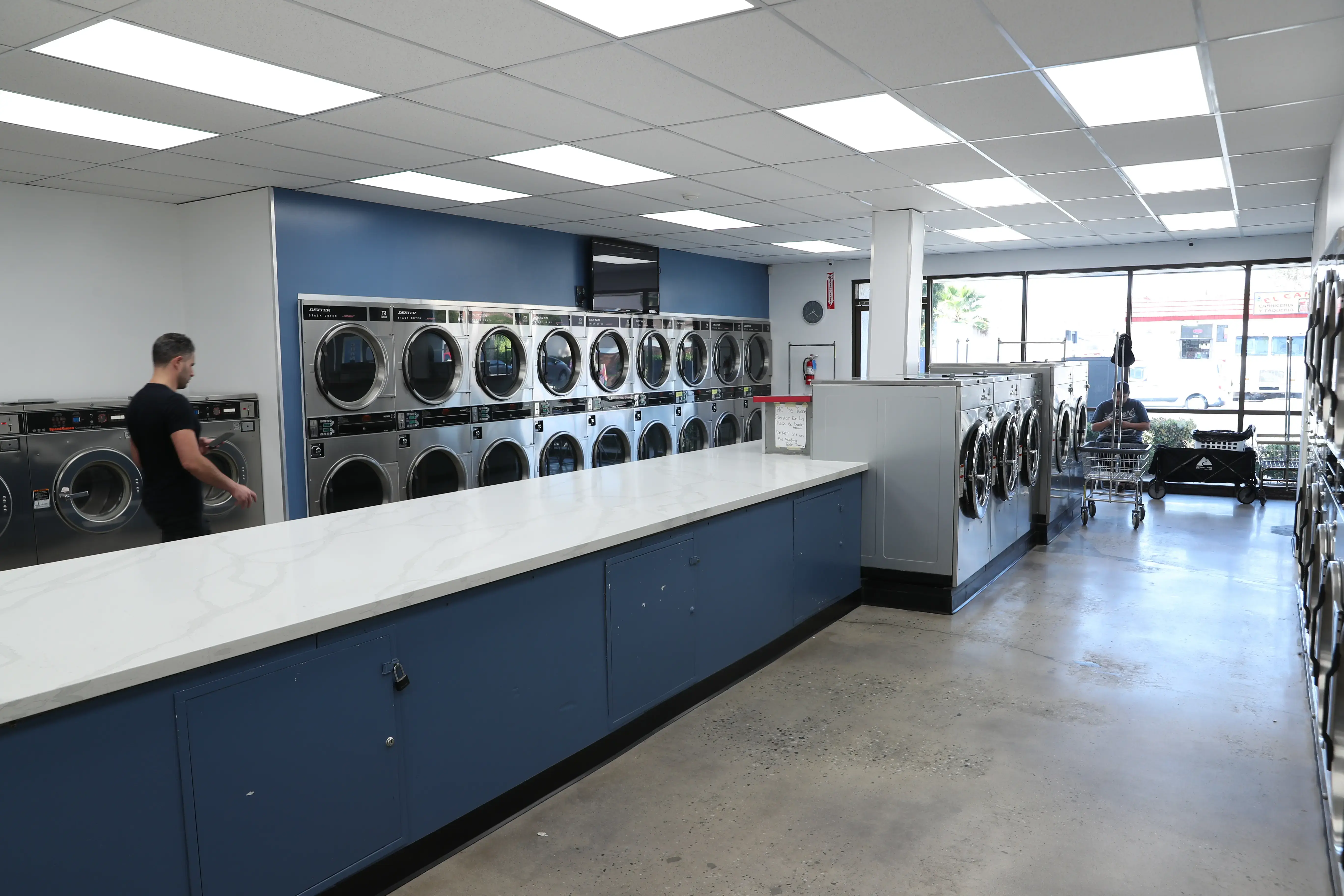 Ocean Breeze Laundry - Wash and Fold thumbnail 13