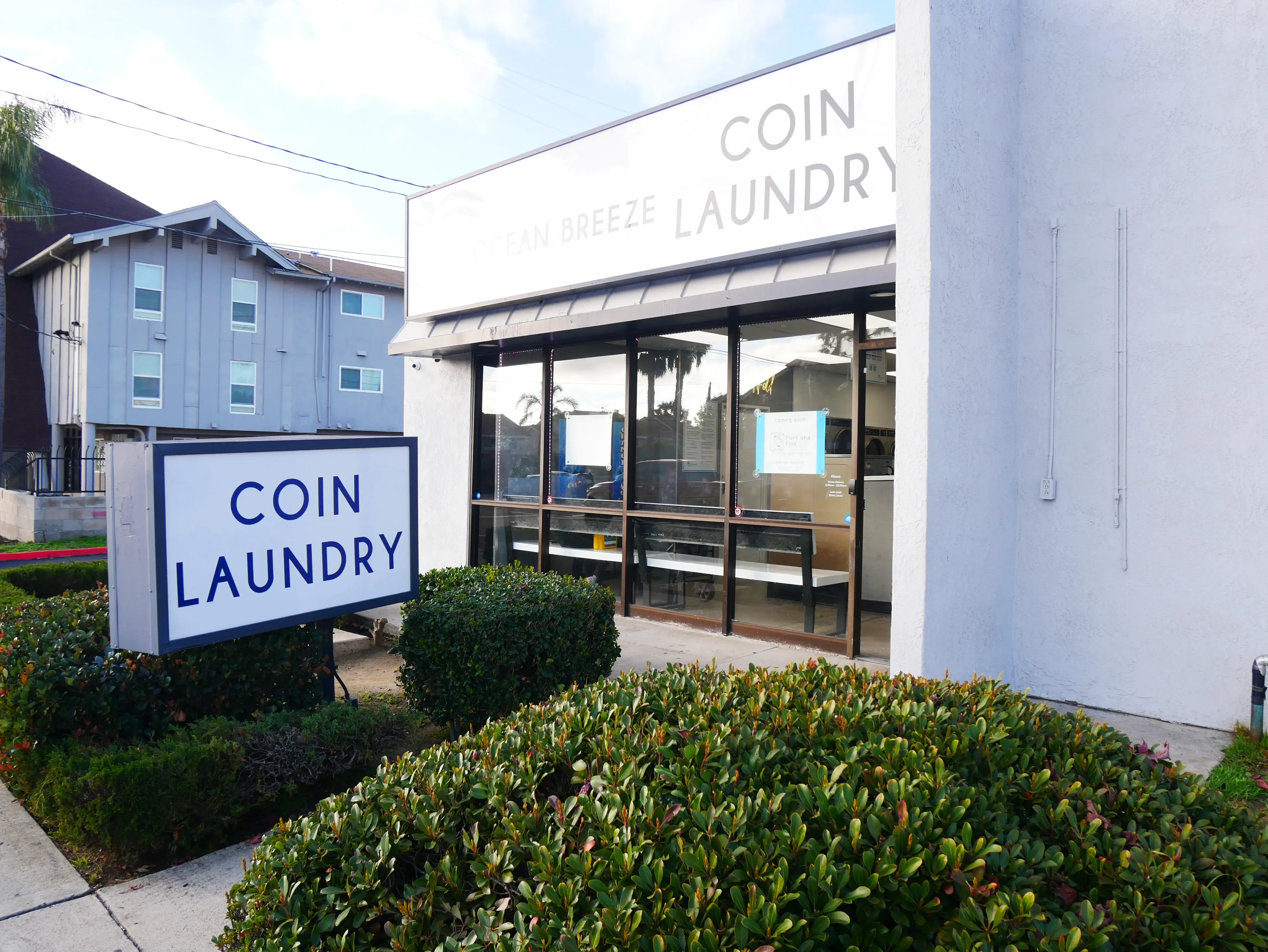 Ocean Breeze Laundry - Wash and Fold thumbnail 8