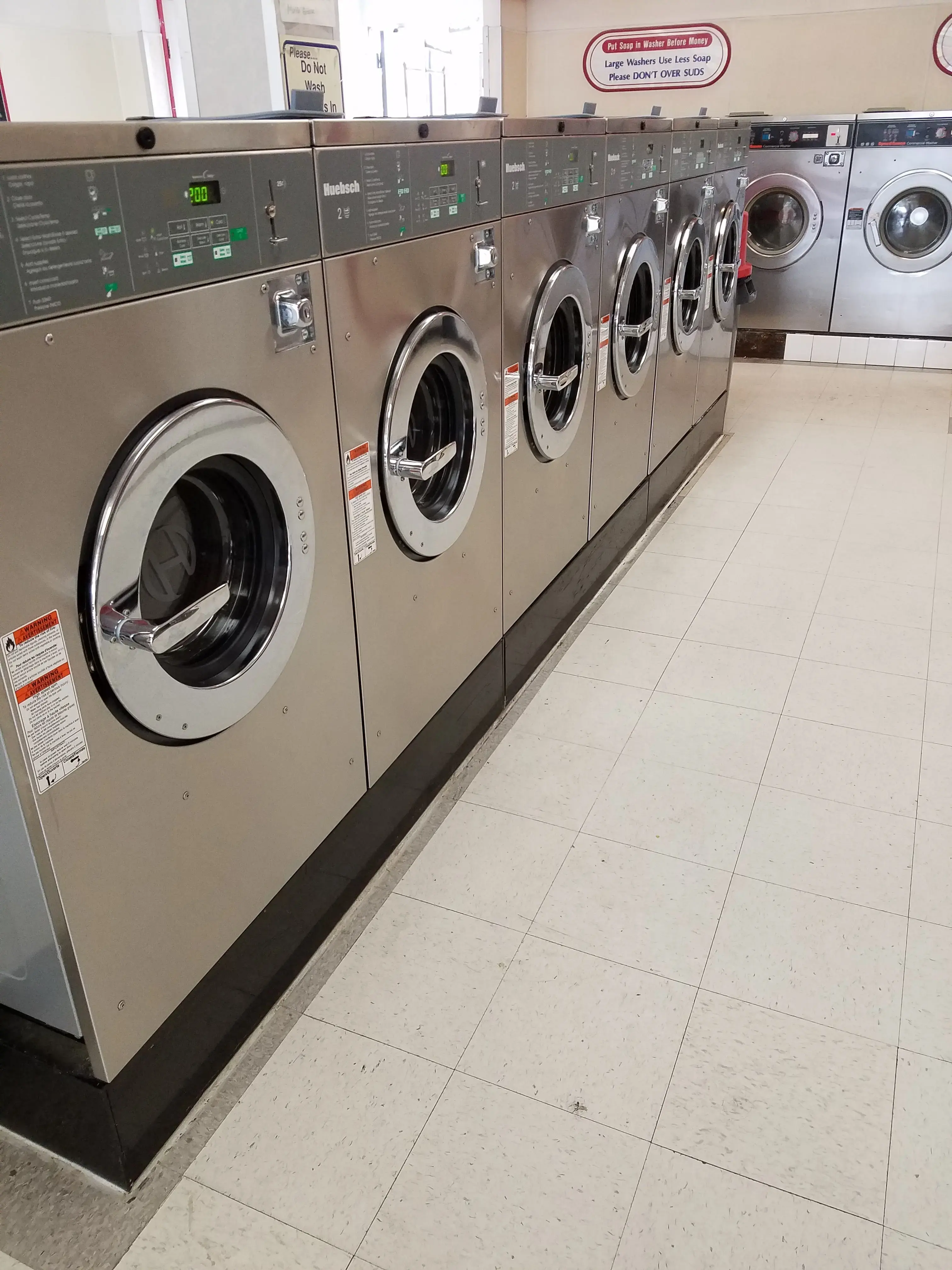 Ocean Breeze Laundry - Wash and Fold - Image 10