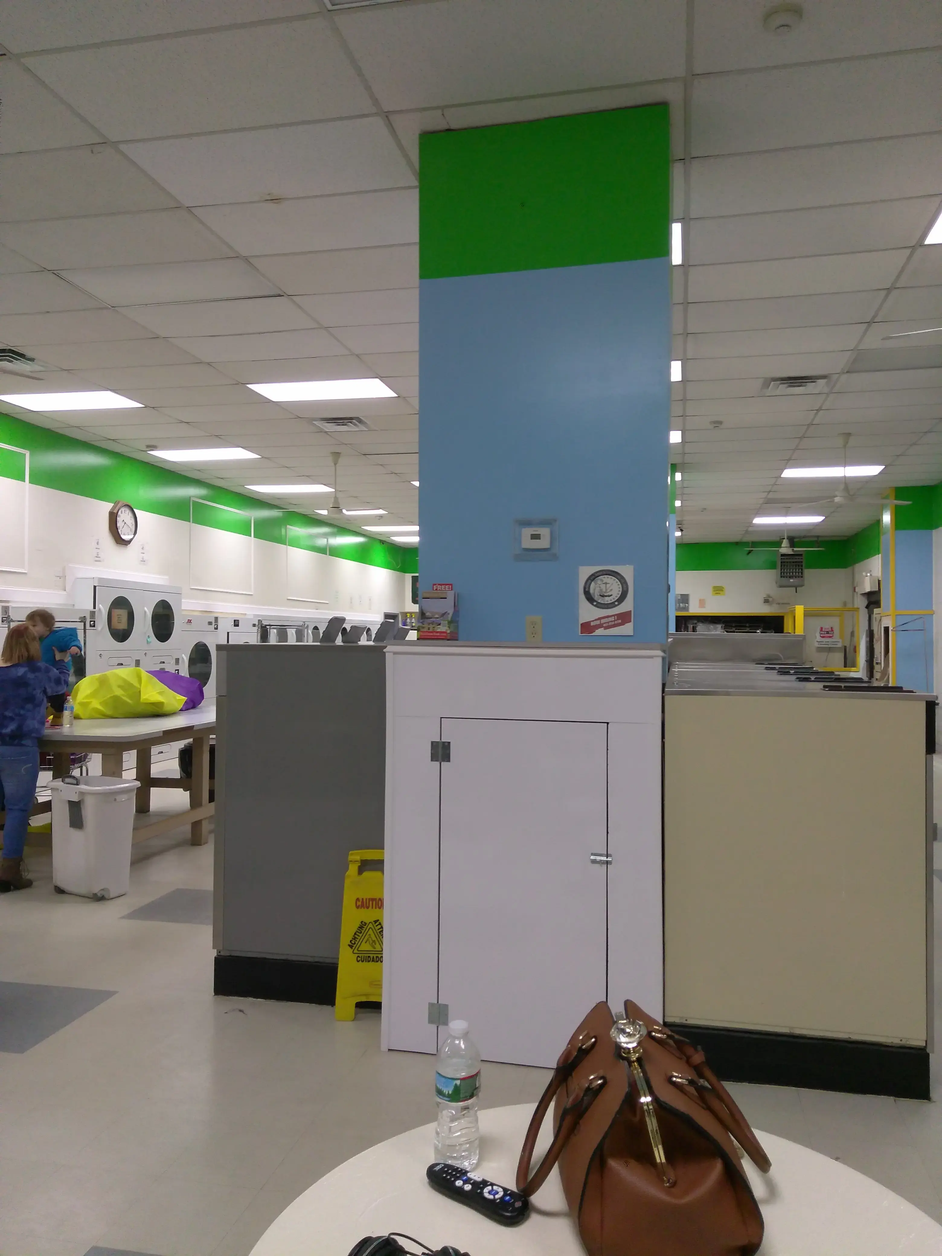 Ocean State Laundry - Image 10