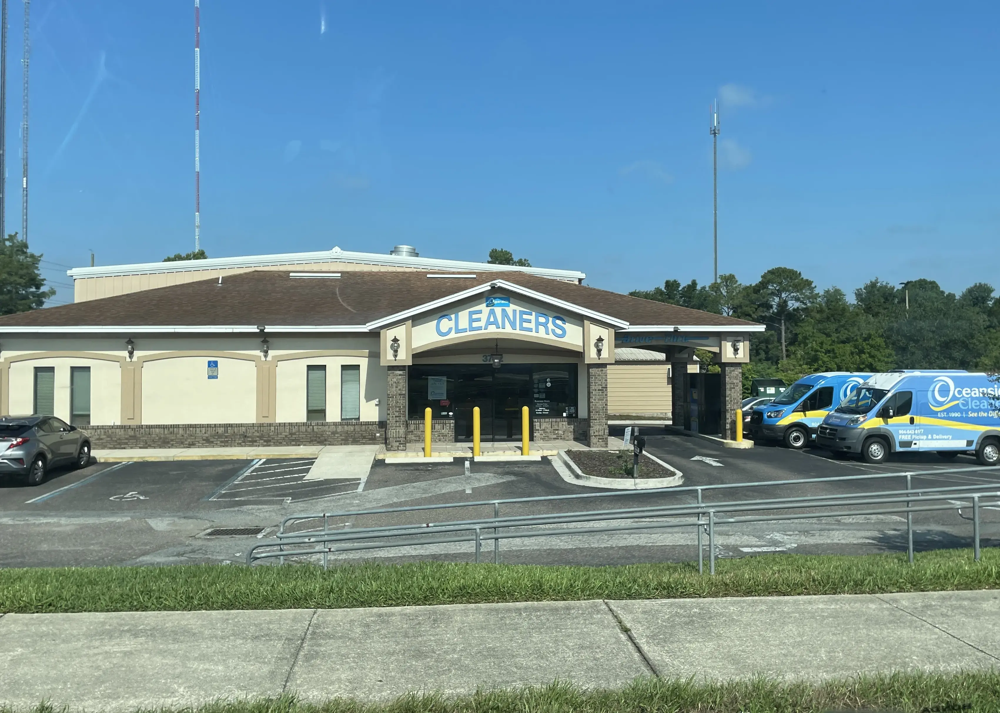 Oceanside Cleaners - Image 4