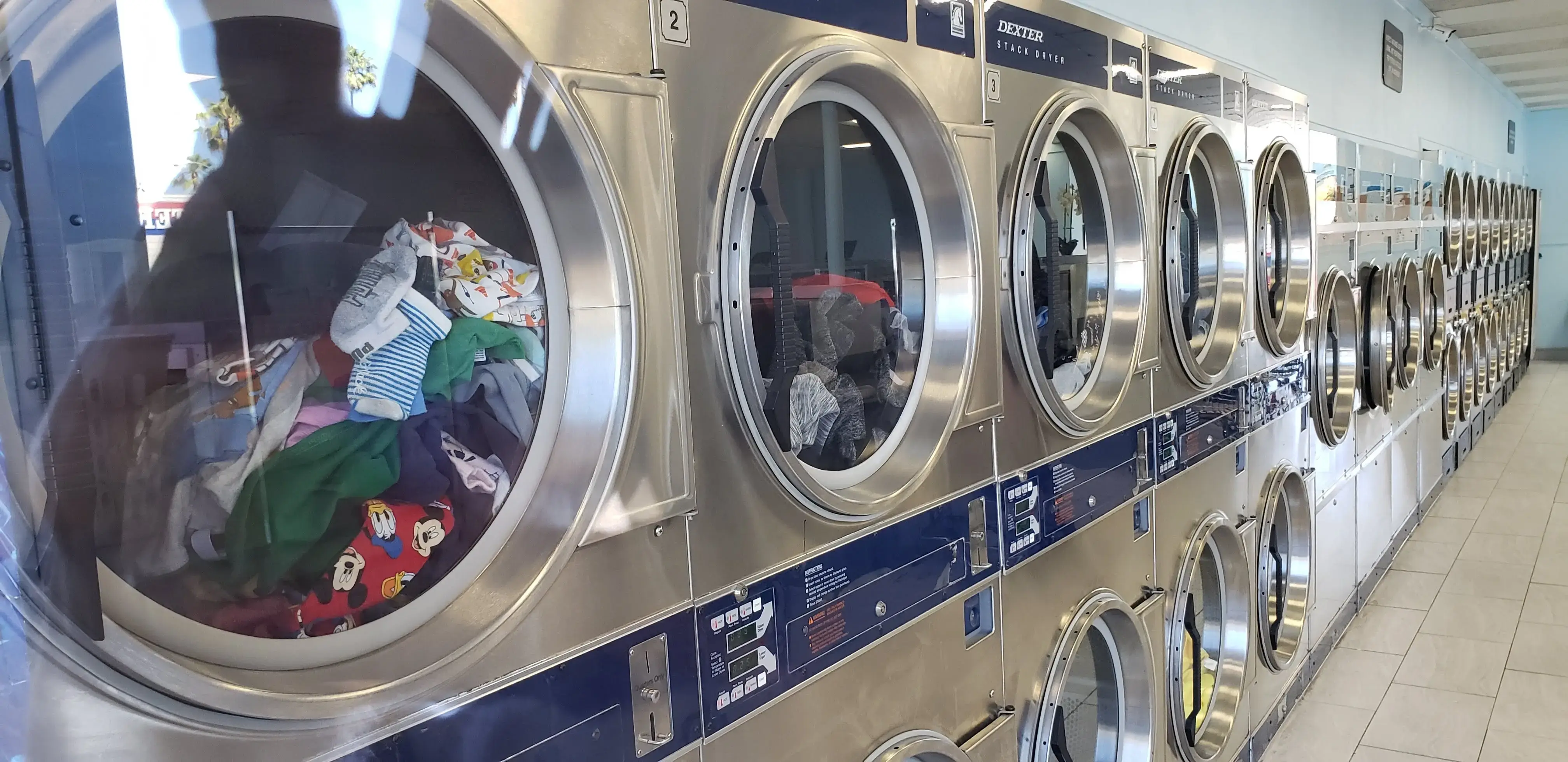 Oceanside Laundry - Image 20
