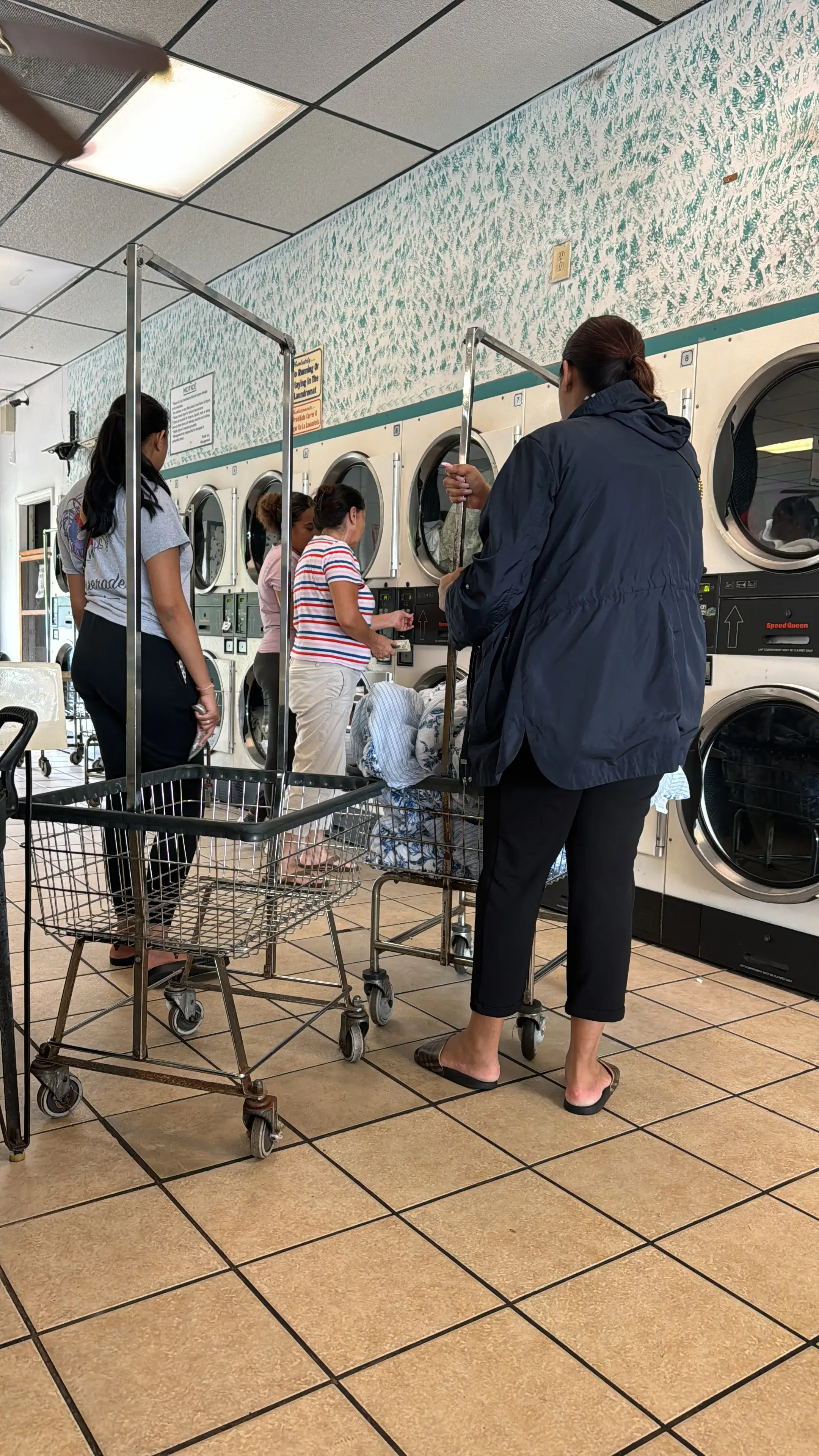 Ocoee Coin Laundry thumbnail 4