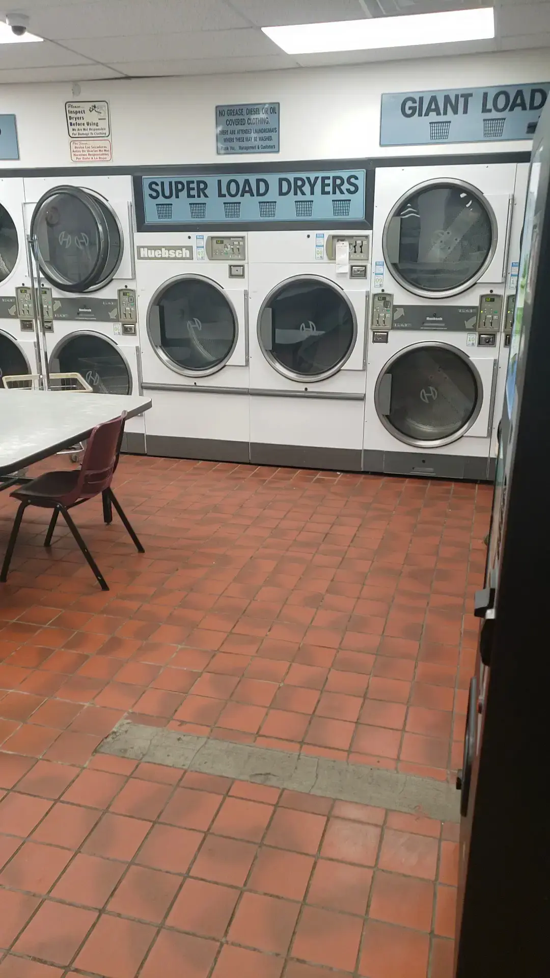 Off Broadway Laundromat thumbnail 17