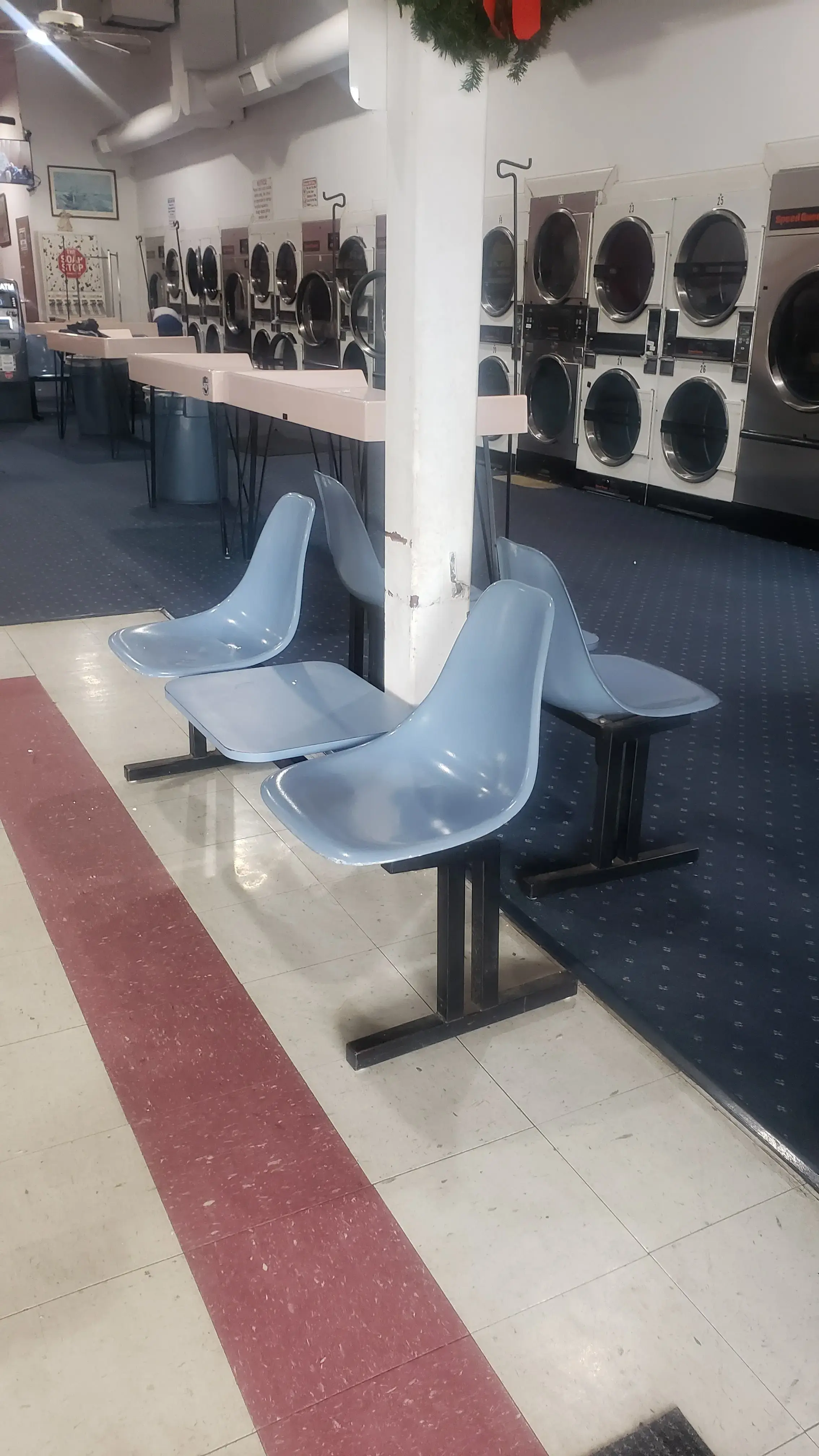 Old Hickory Coin Laundry - Image 9