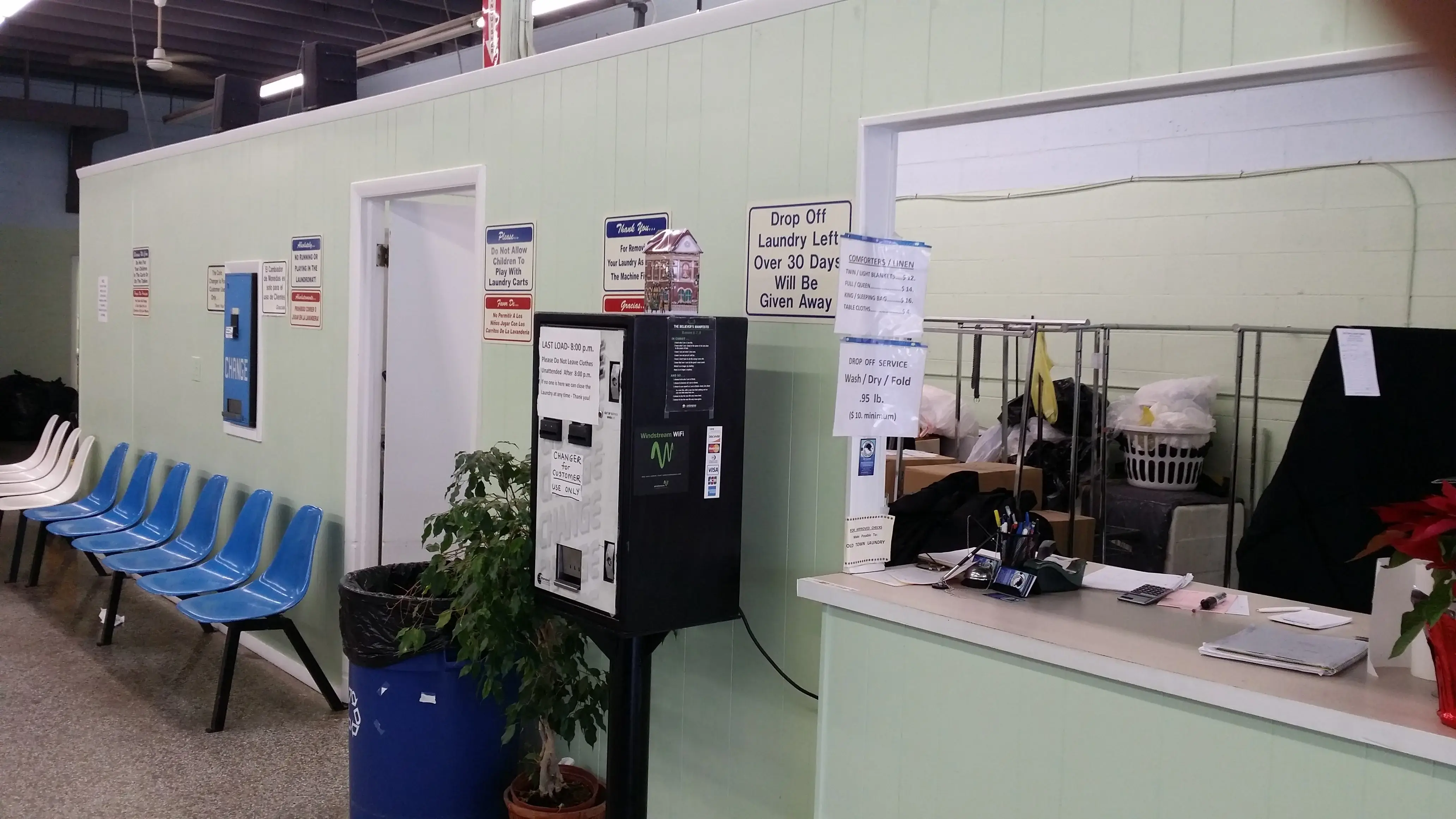 Old Town Coin Laundry - Image 12