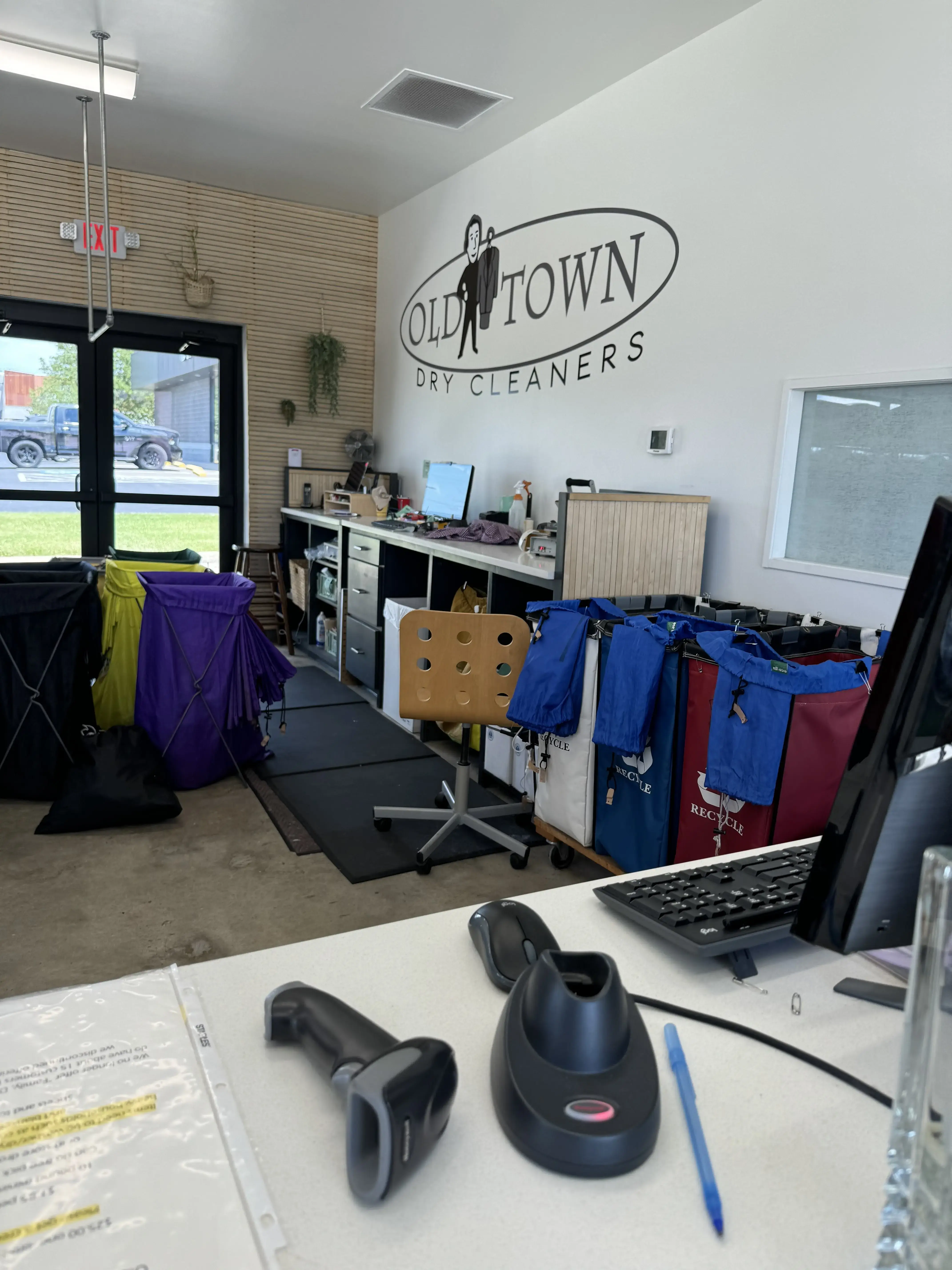 Old Town Dry Cleaners thumbnail 2