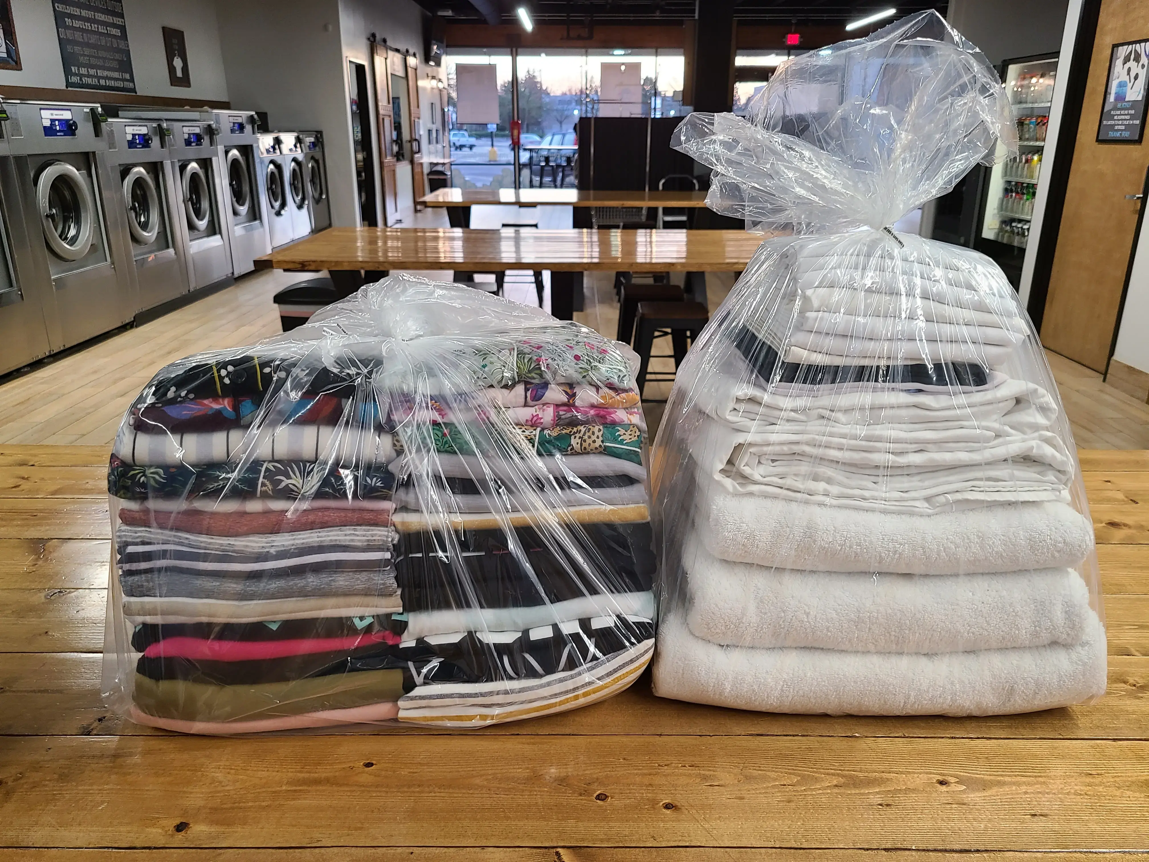 Old Town Washboard Laundromat and Wash and Fold - Image 3