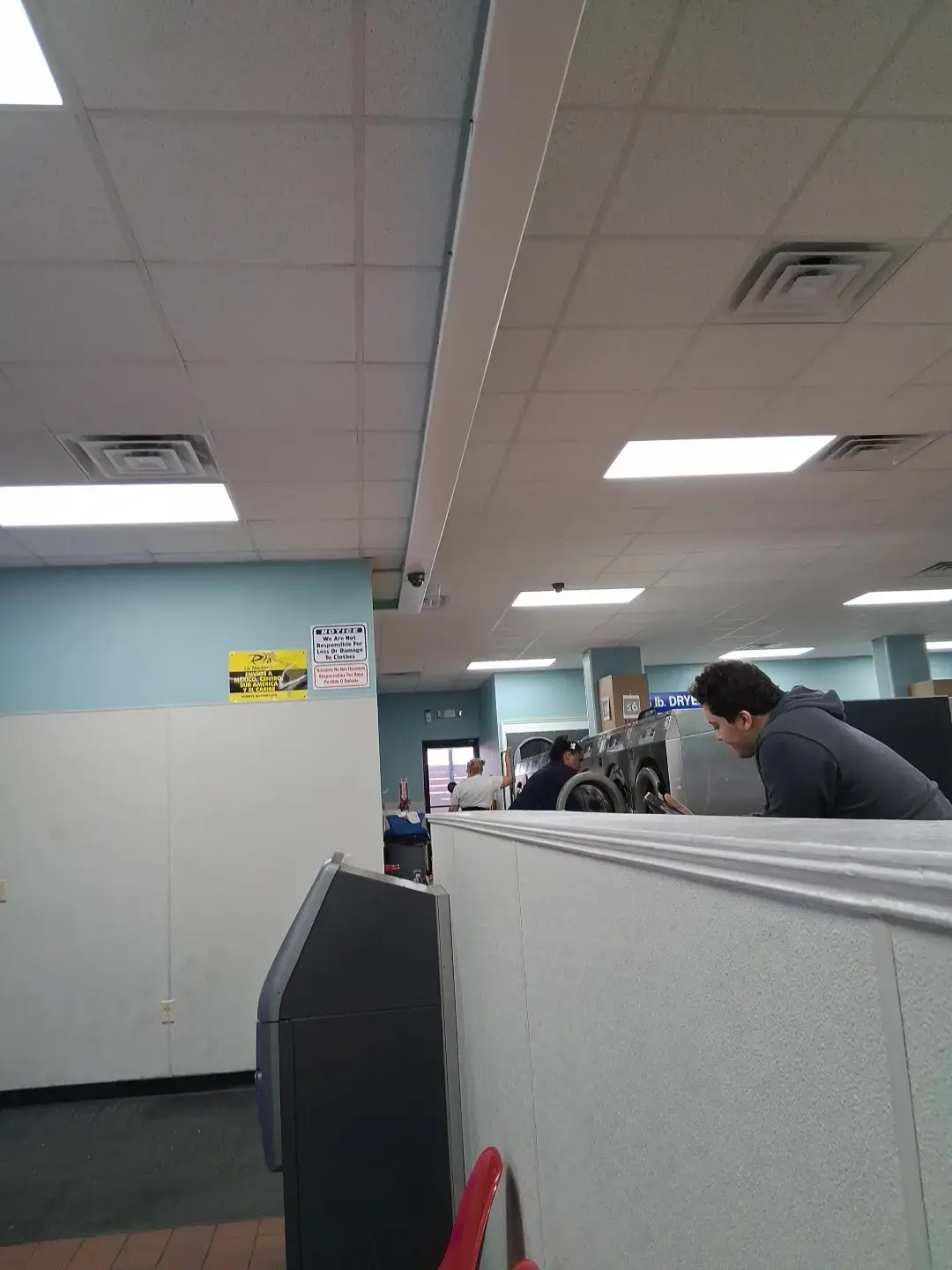 OLE SUPER COIN LAUNDRY 24/7 thumbnail 7