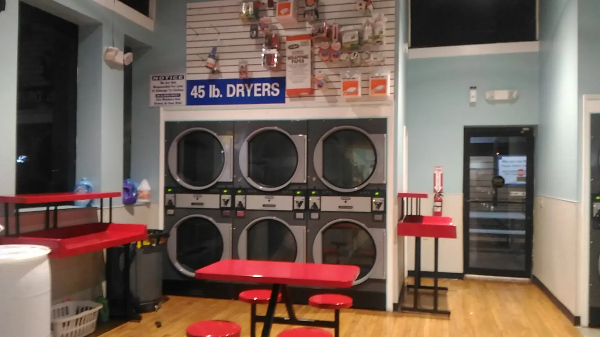 OLE SUPER COIN LAUNDRY 24/7 - Image 9