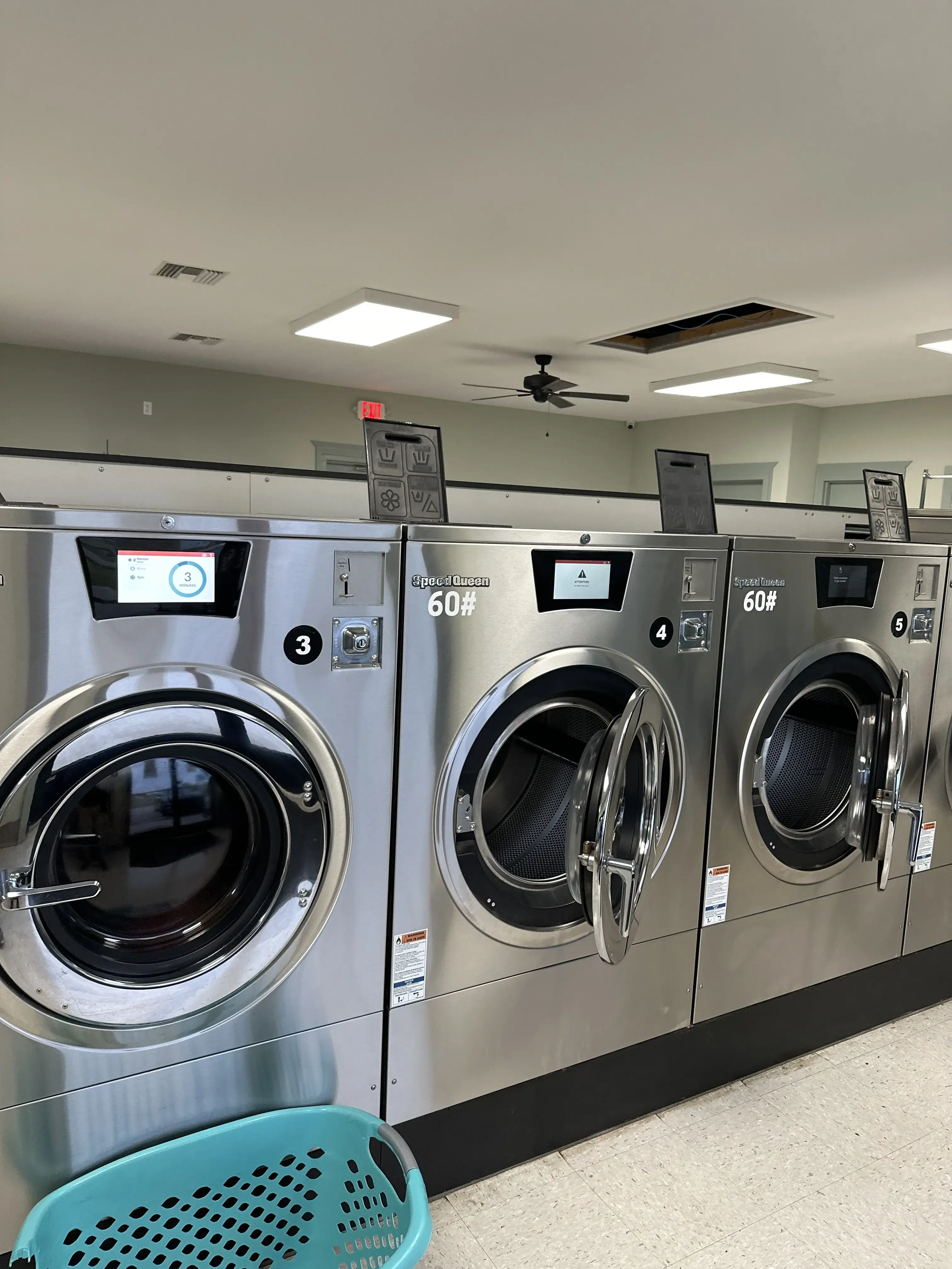 Ollie Coin Laundry thumbnail 12