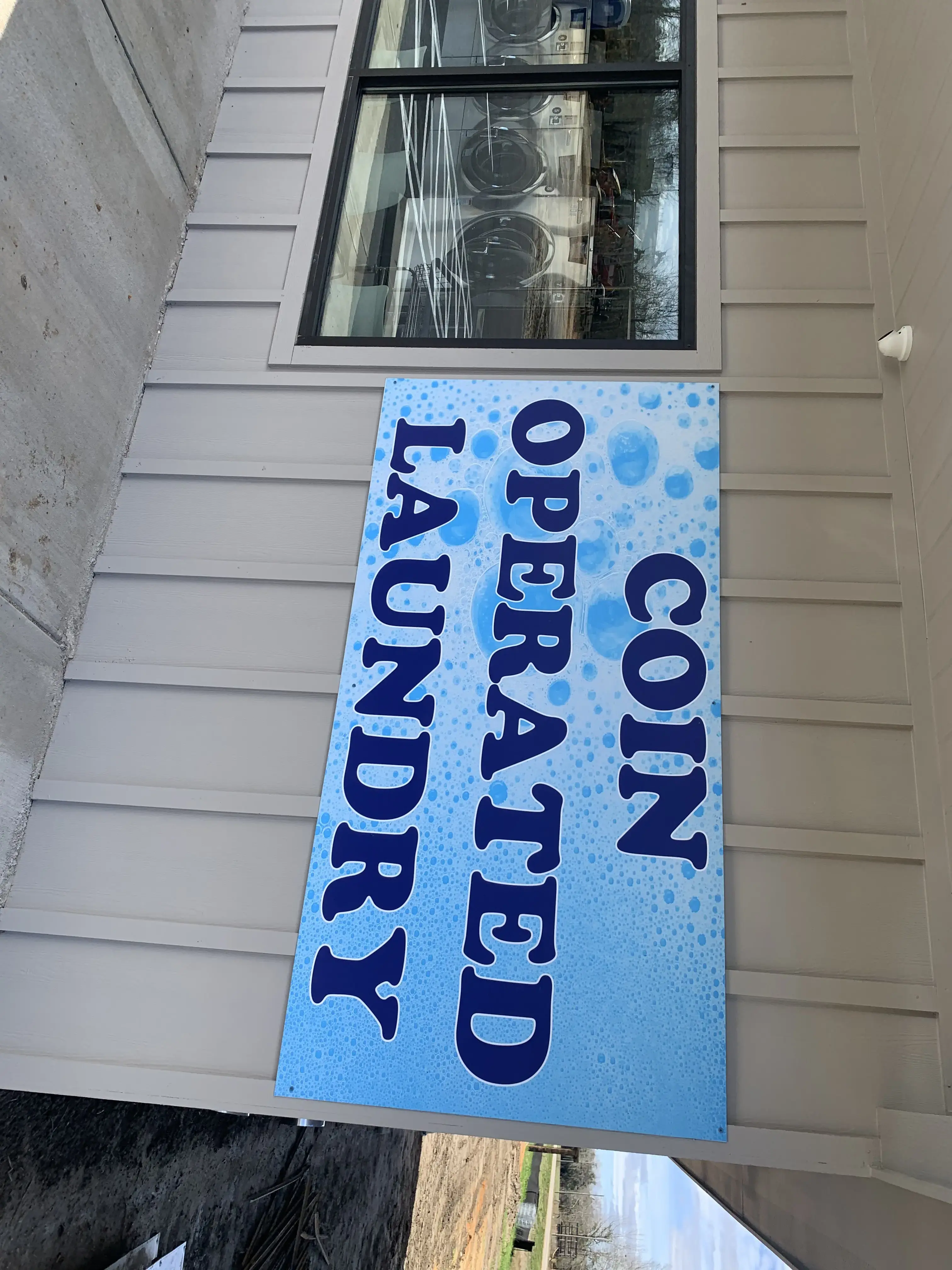 Ollie Coin Laundry thumbnail 7