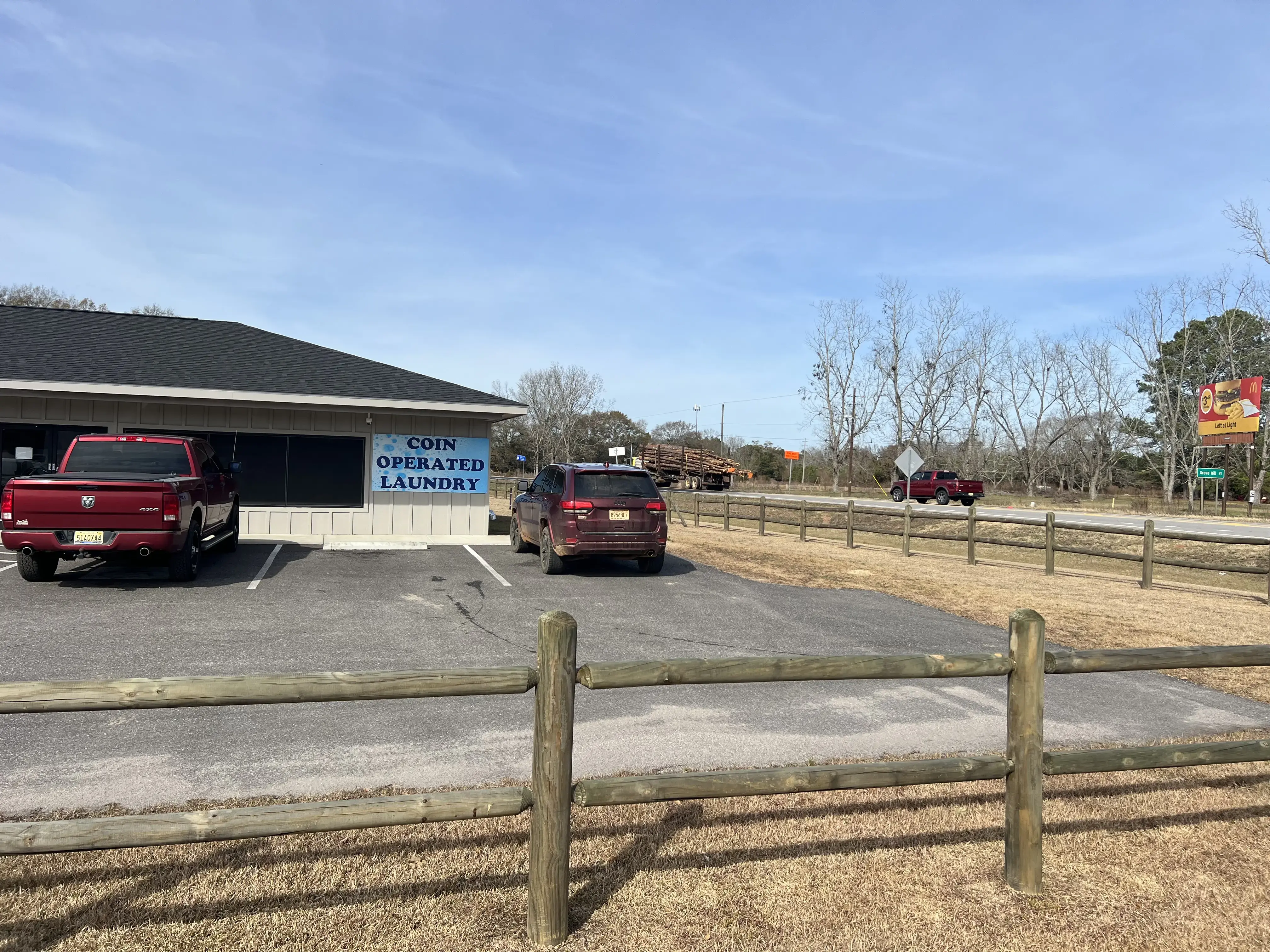 Ollie Coin Laundry - Image 4