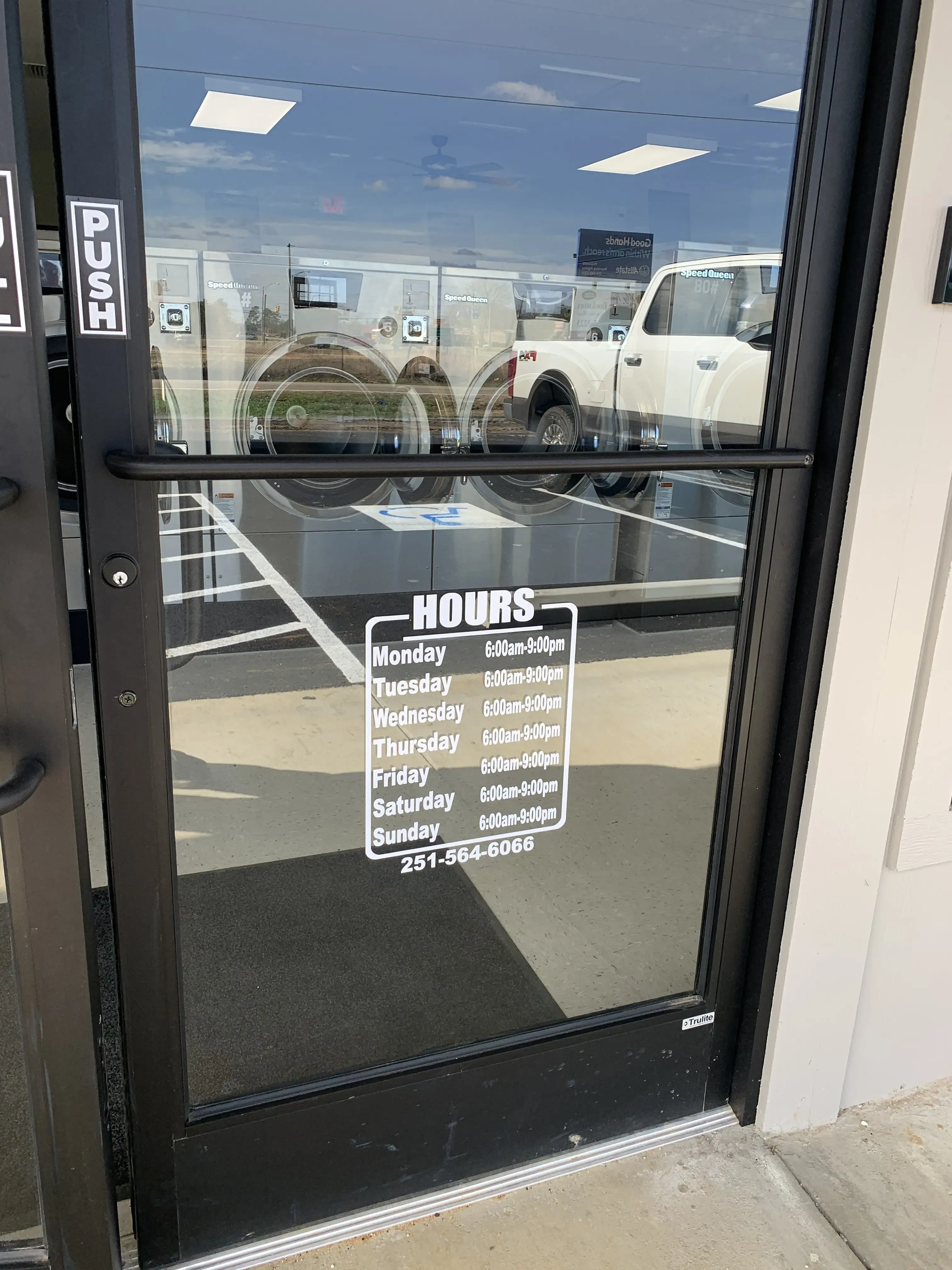 Ollie Coin Laundry thumbnail 2