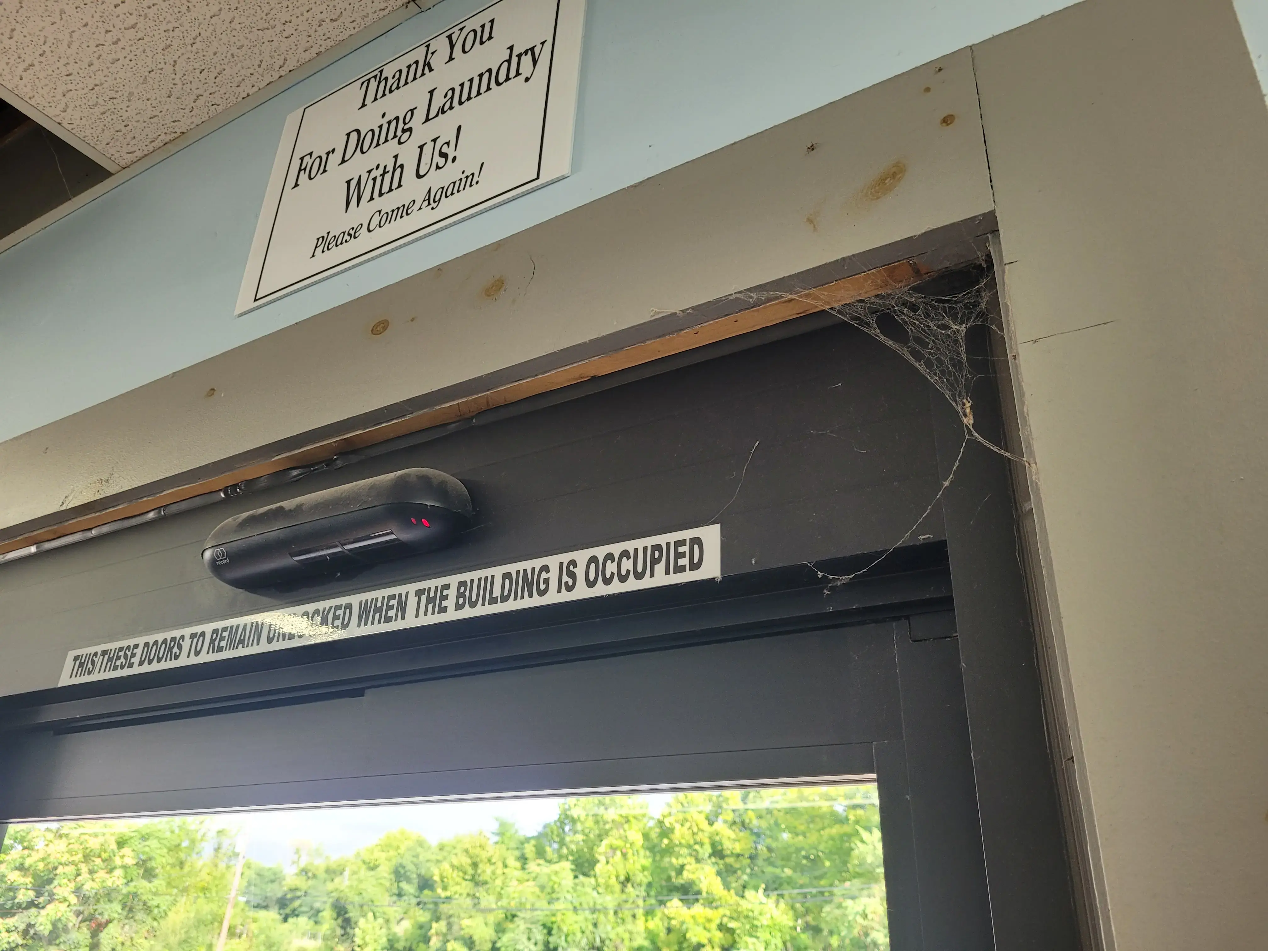 Olympia Coin Laundry - Image 13