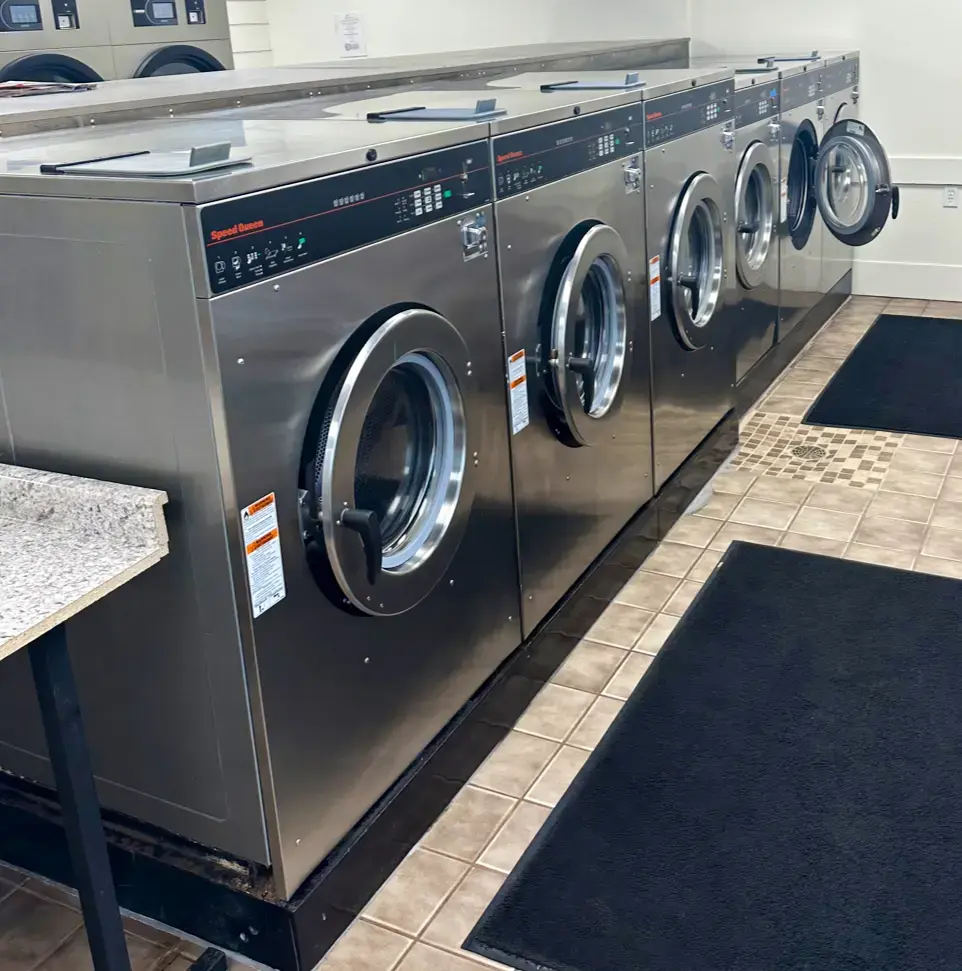 Omro Laundry - Image 10