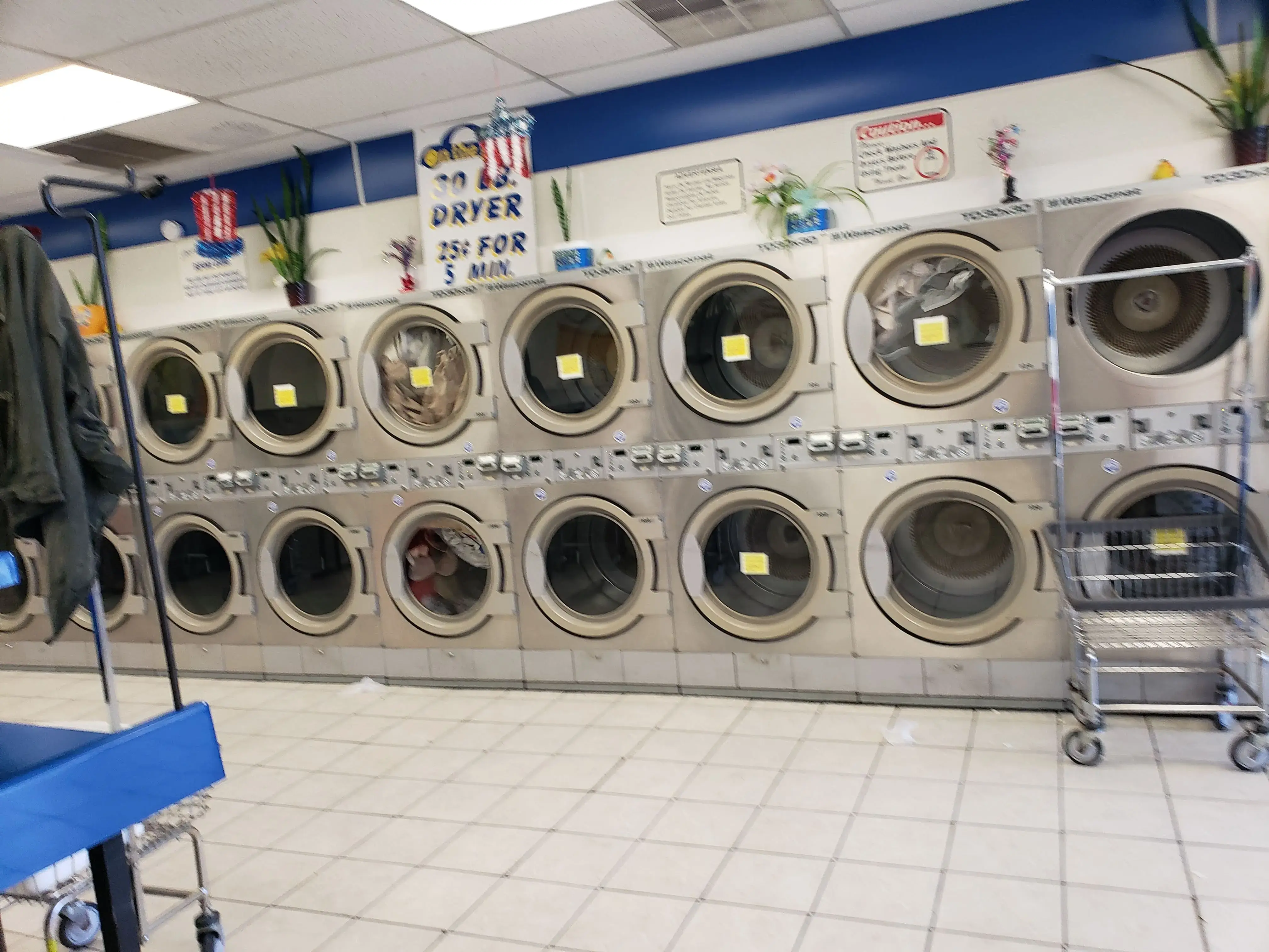 On the Go Laundromat thumbnail 16