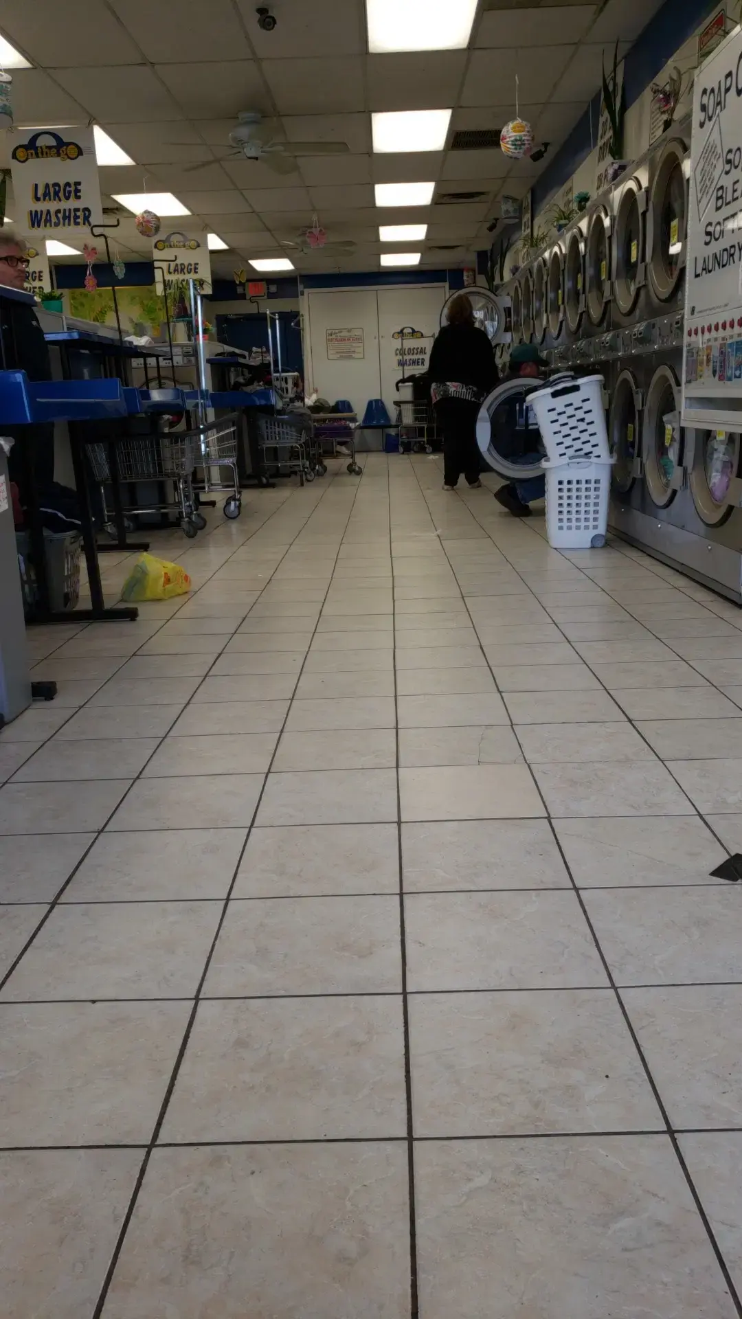 On the Go Laundromat thumbnail 8