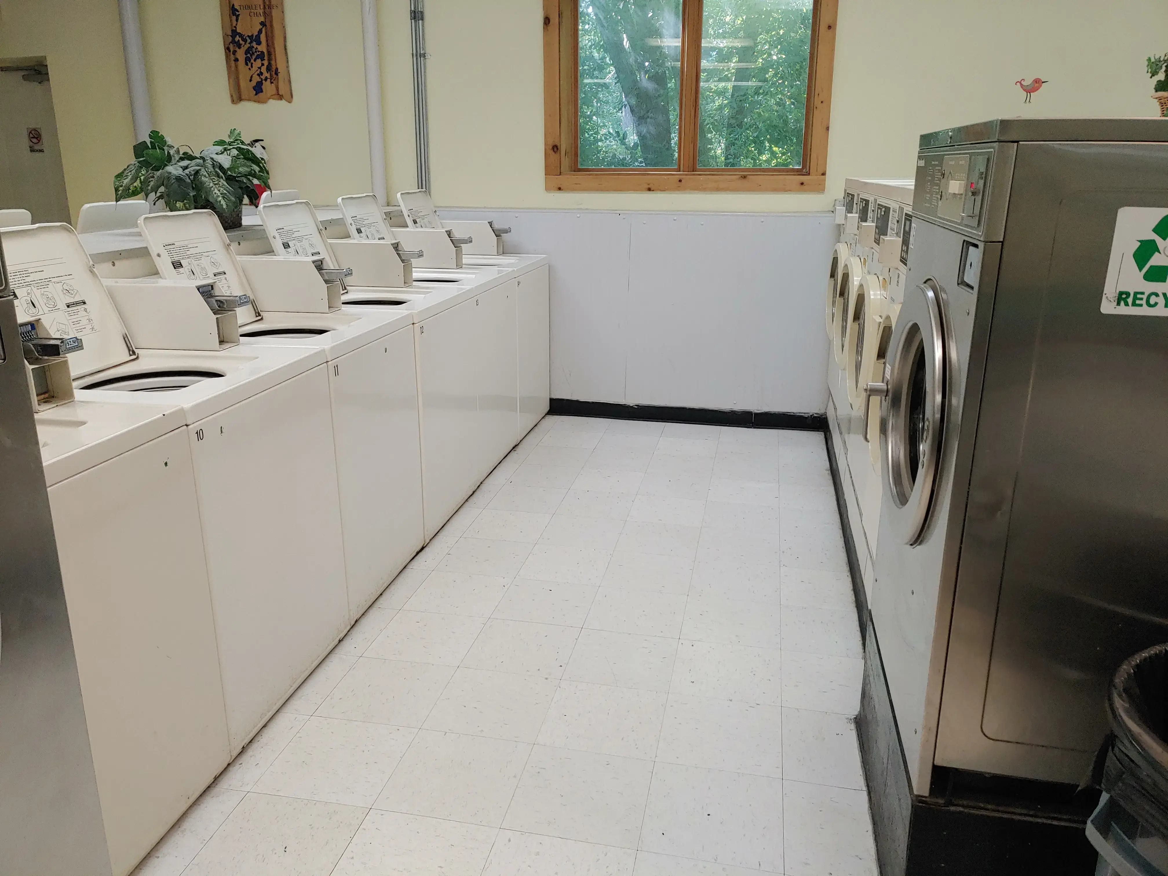 On the Go Laundromat - Image 9