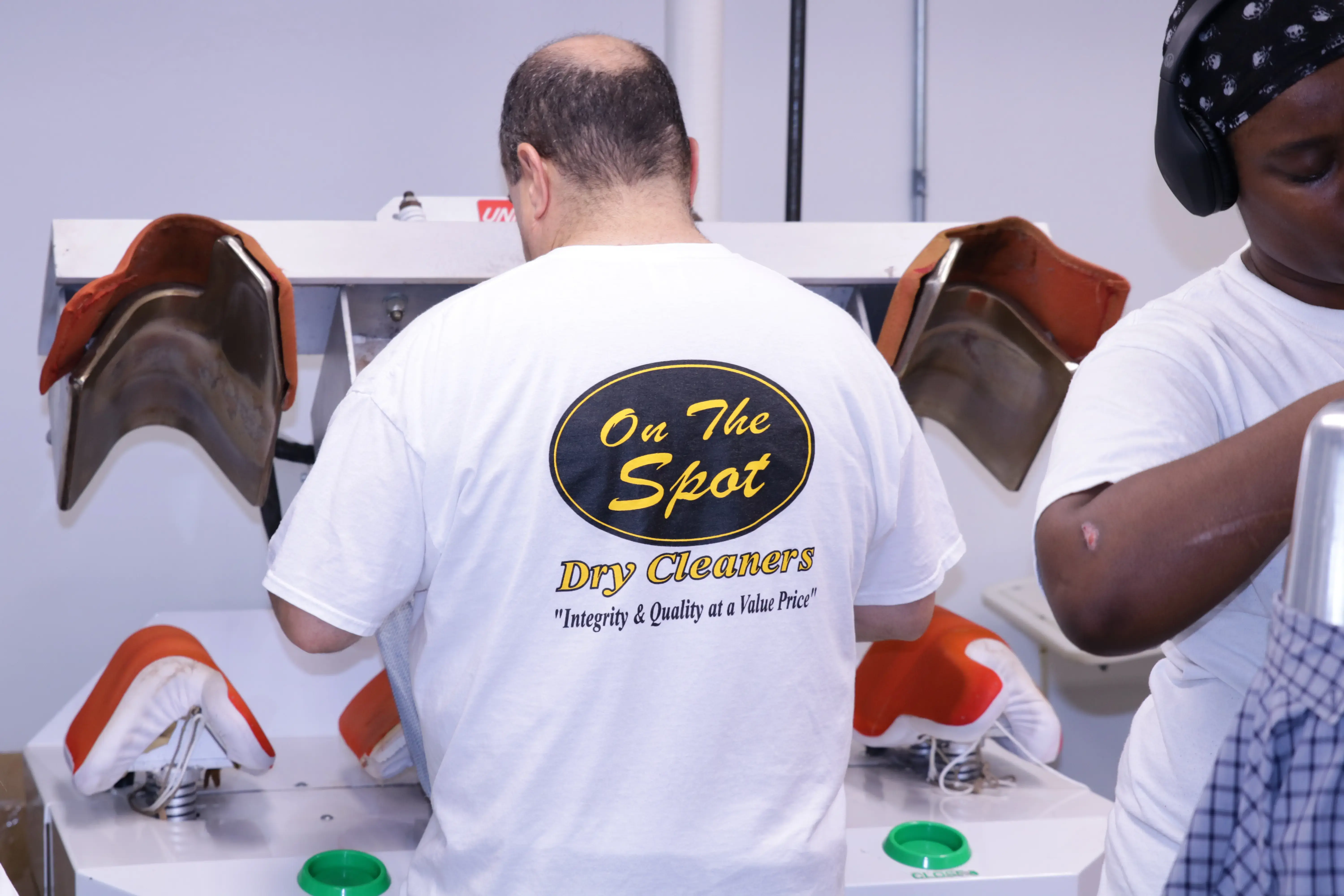 On The Spot Dry Cleaners - Image 3