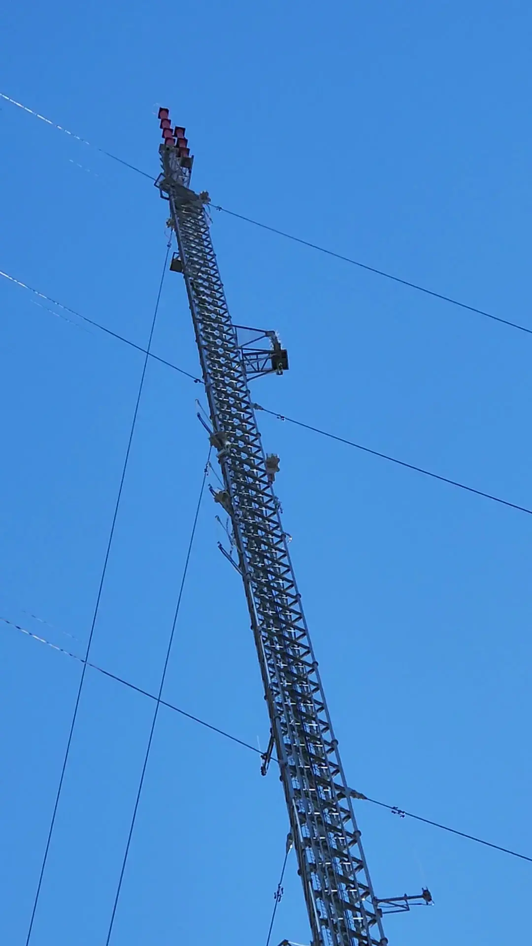 On the Spot Dry Cleaners thumbnail 10