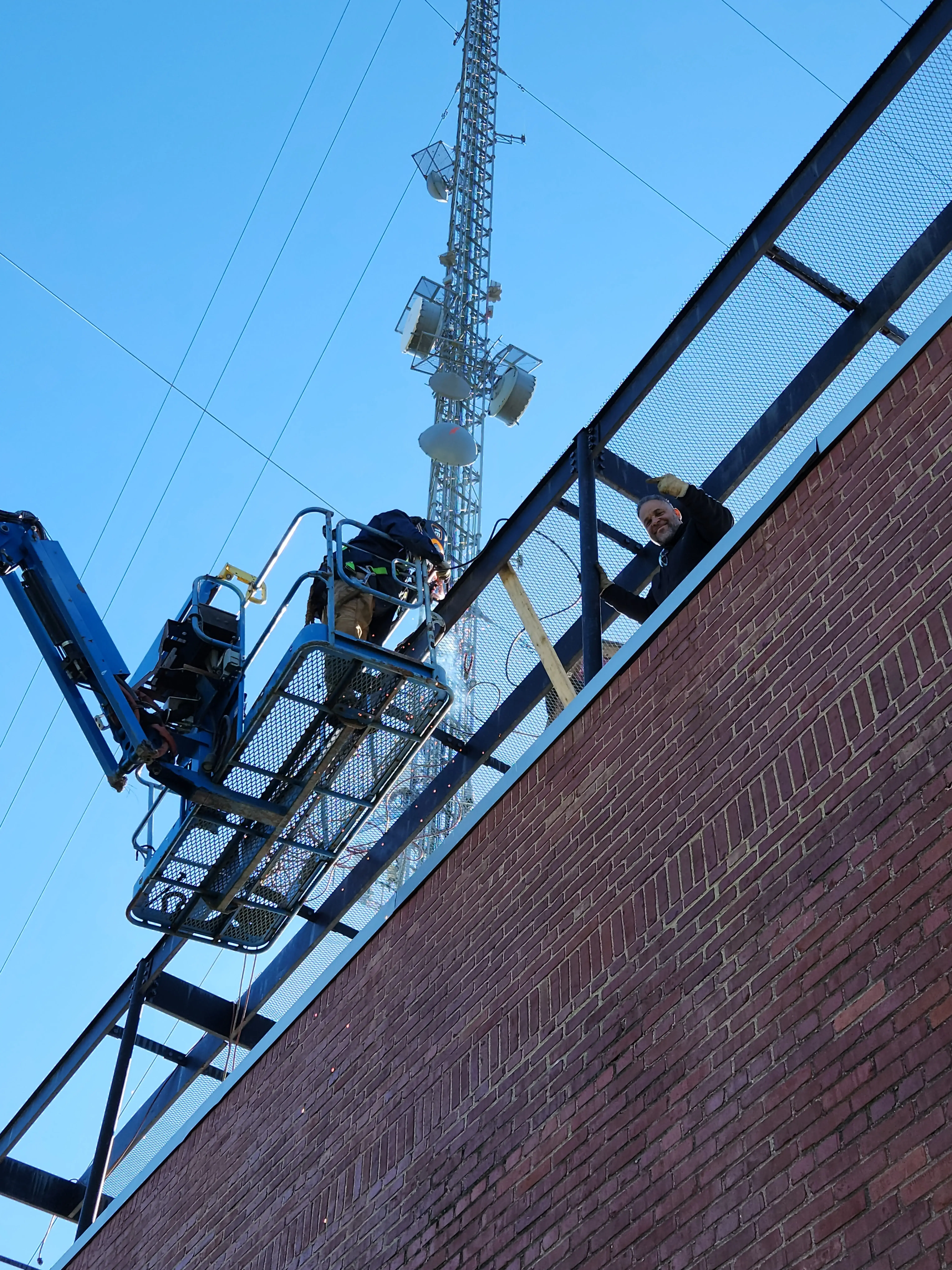 On the Spot Dry Cleaners thumbnail 9