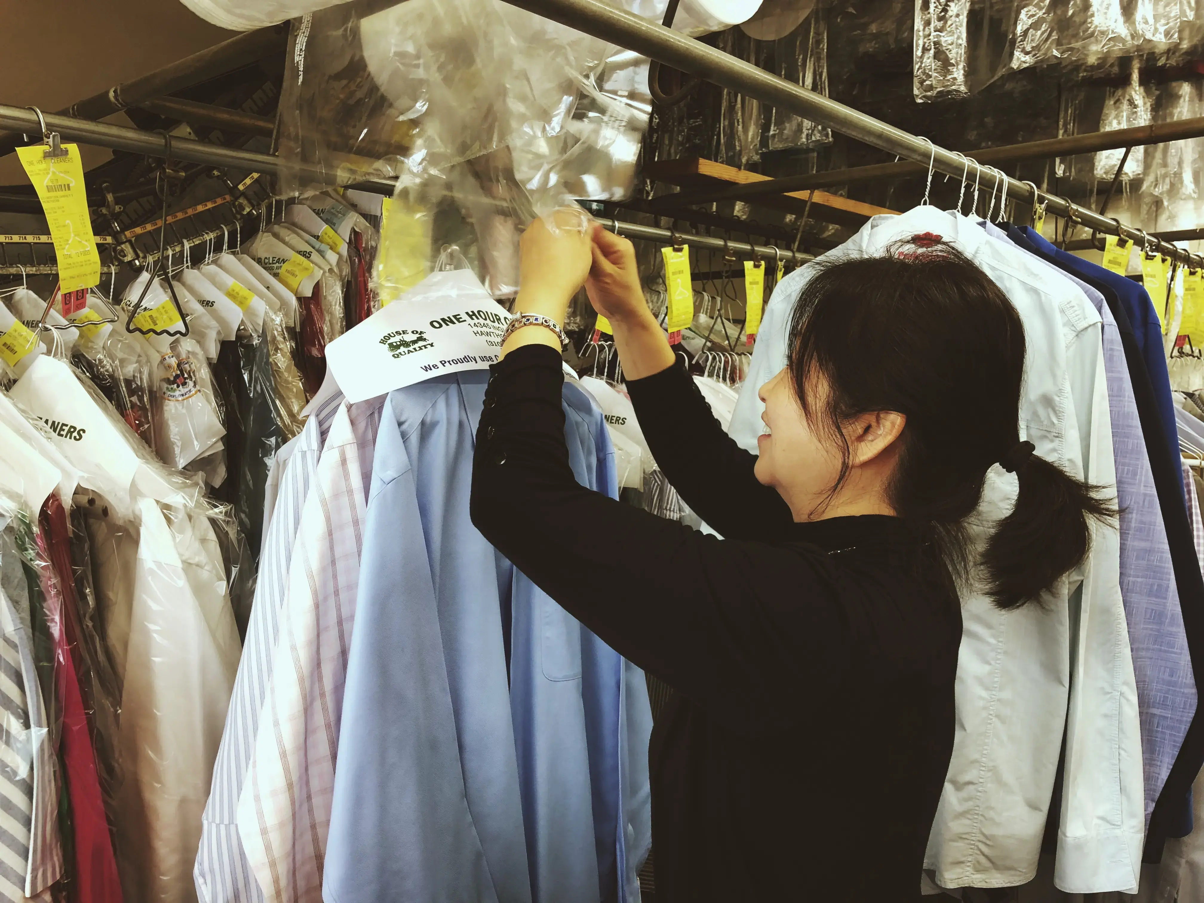 One Hour Cleaners - Image 14