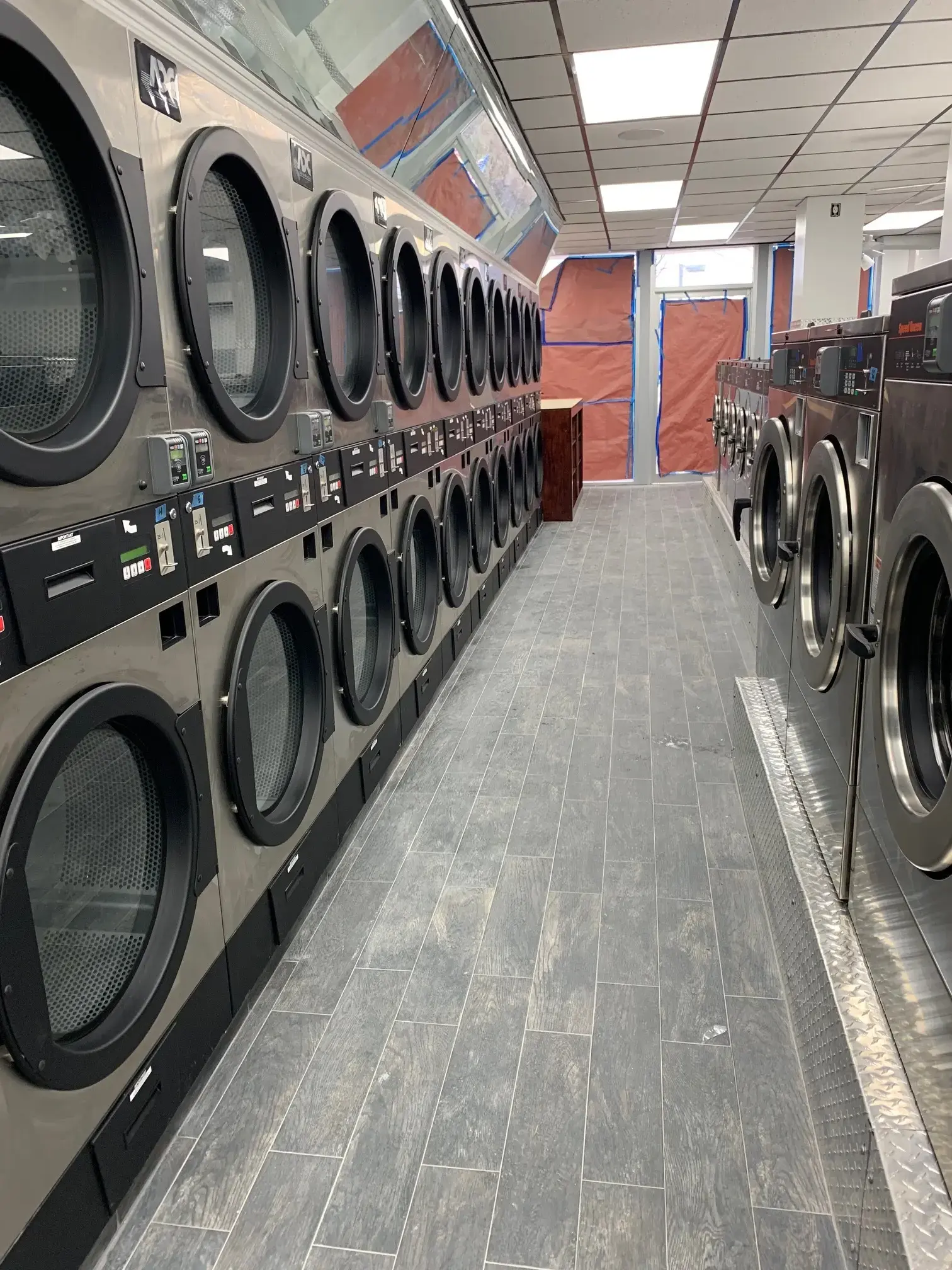 One Hour Laundry - Image 14