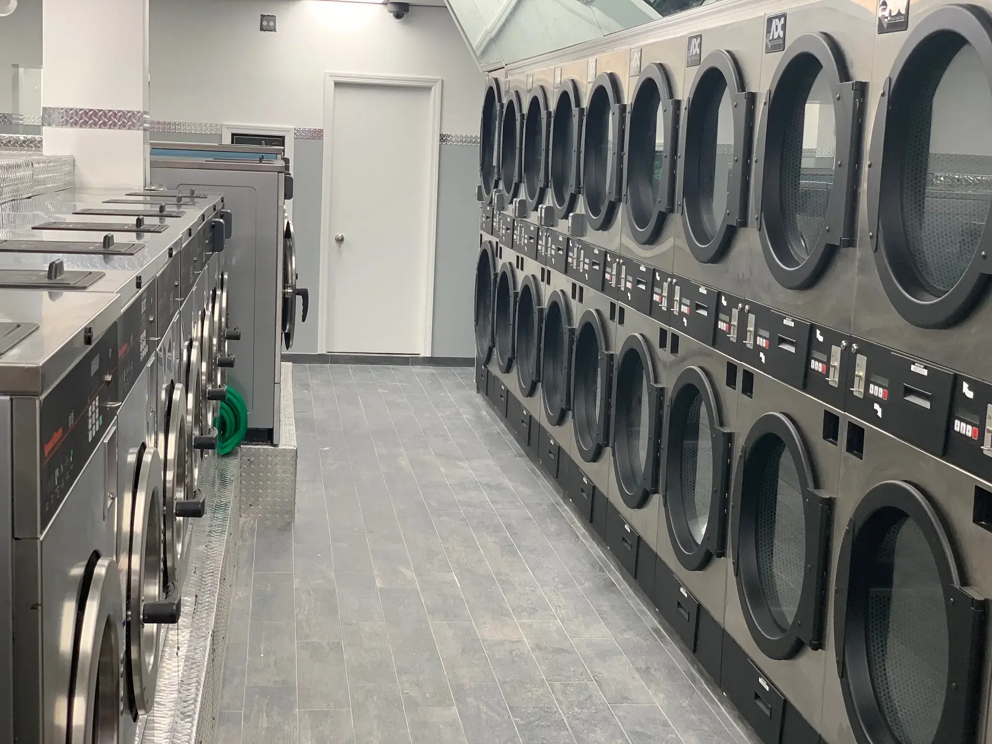 One Hour Laundry thumbnail 13