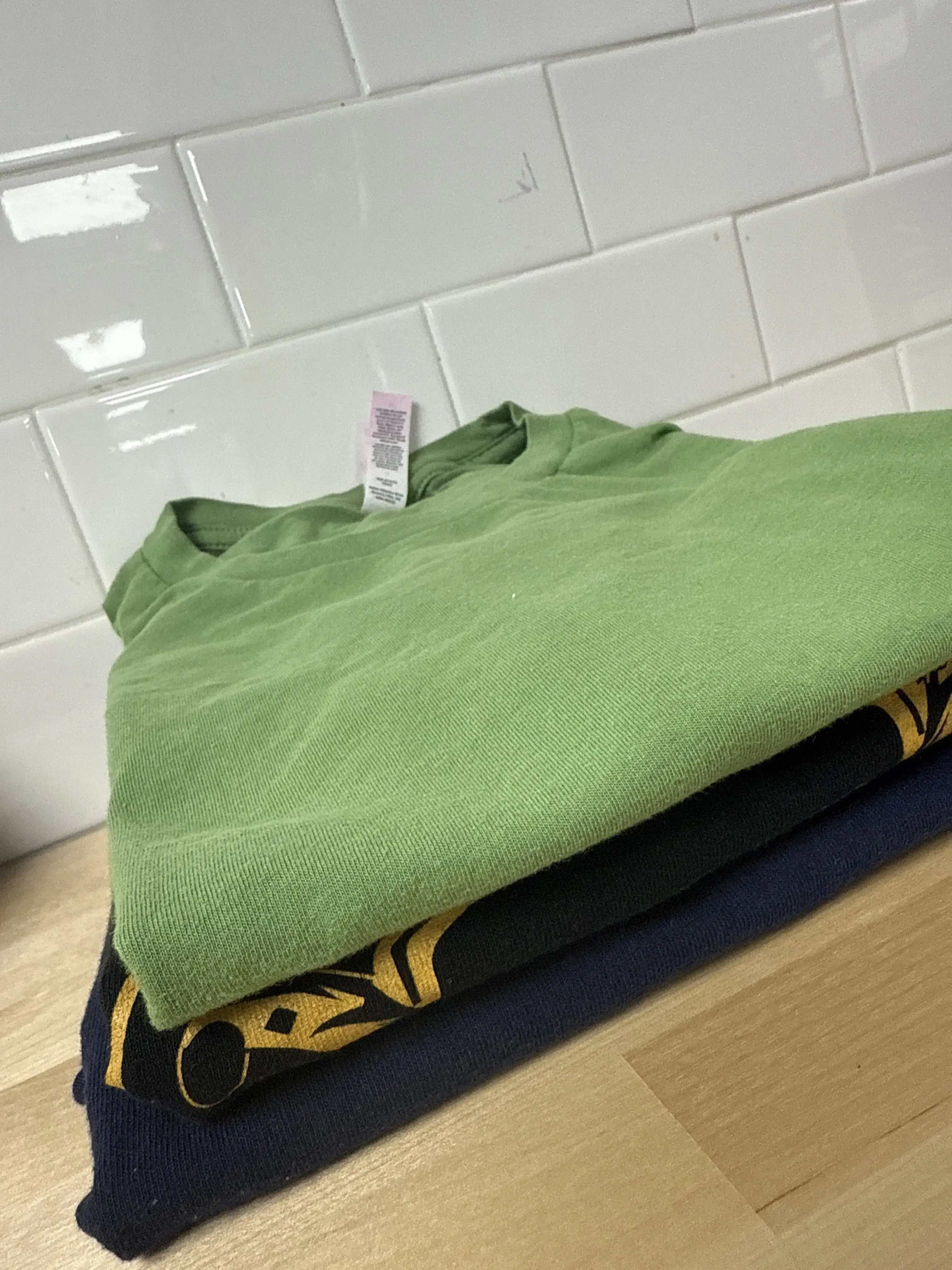 One Hour Laundry thumbnail 6